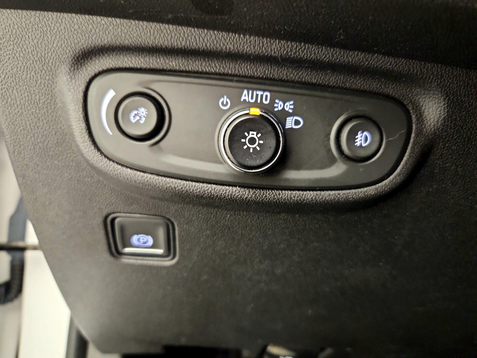 Thumbnail: 2023 GMC Terrain - 13