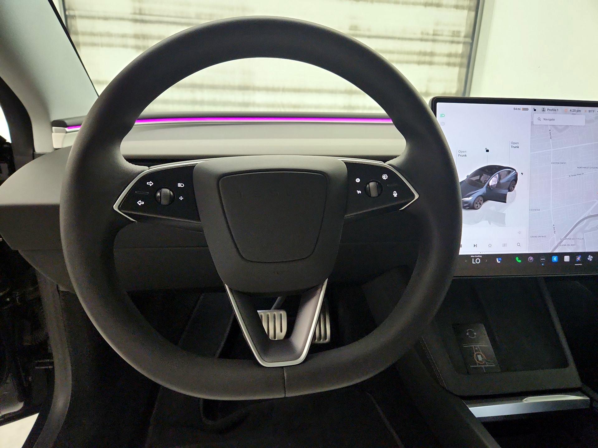 Thumbnail: 2024 Tesla Model 3 - 10