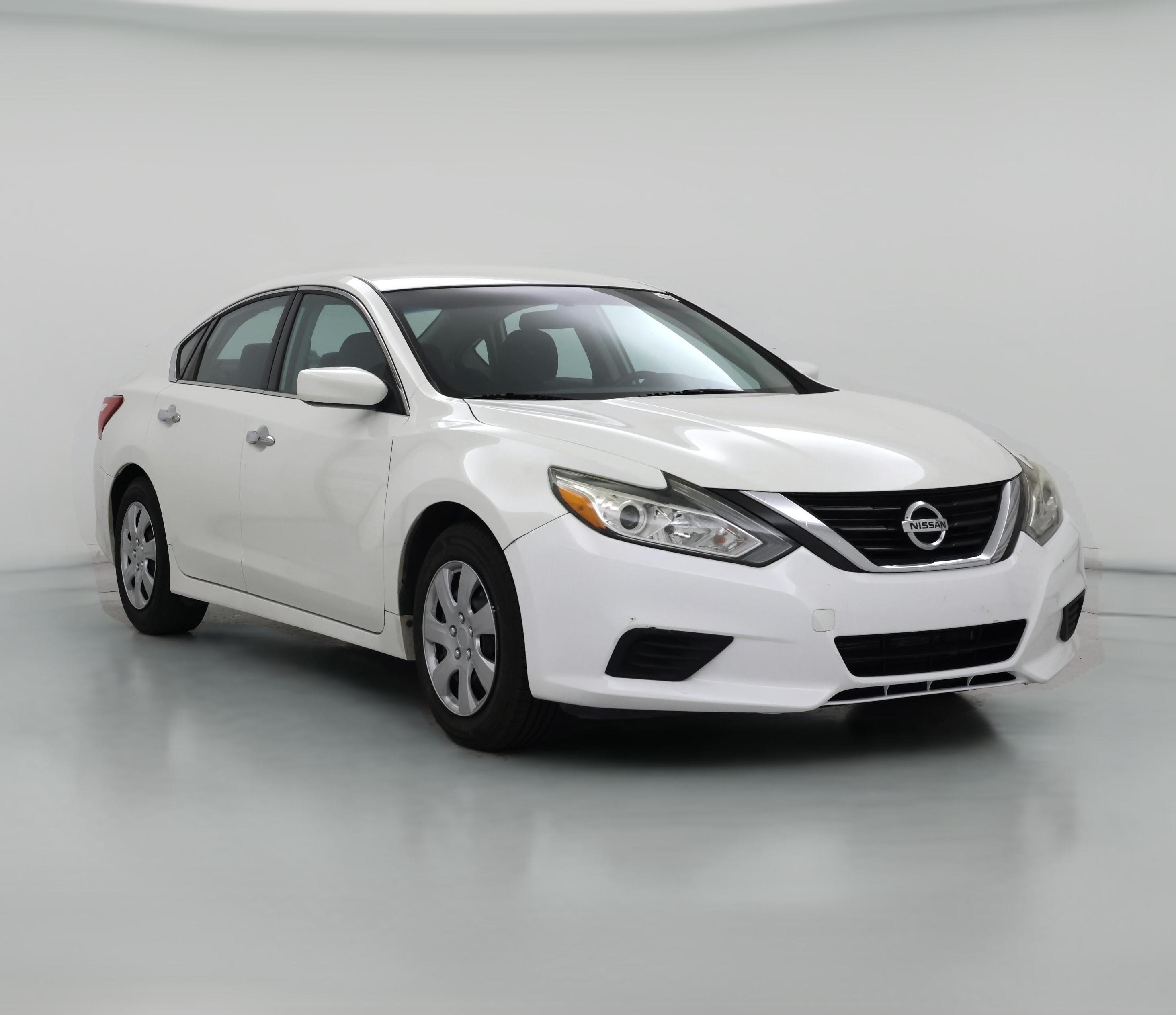 Thumbnail: 2017 Nissan Altima - 1