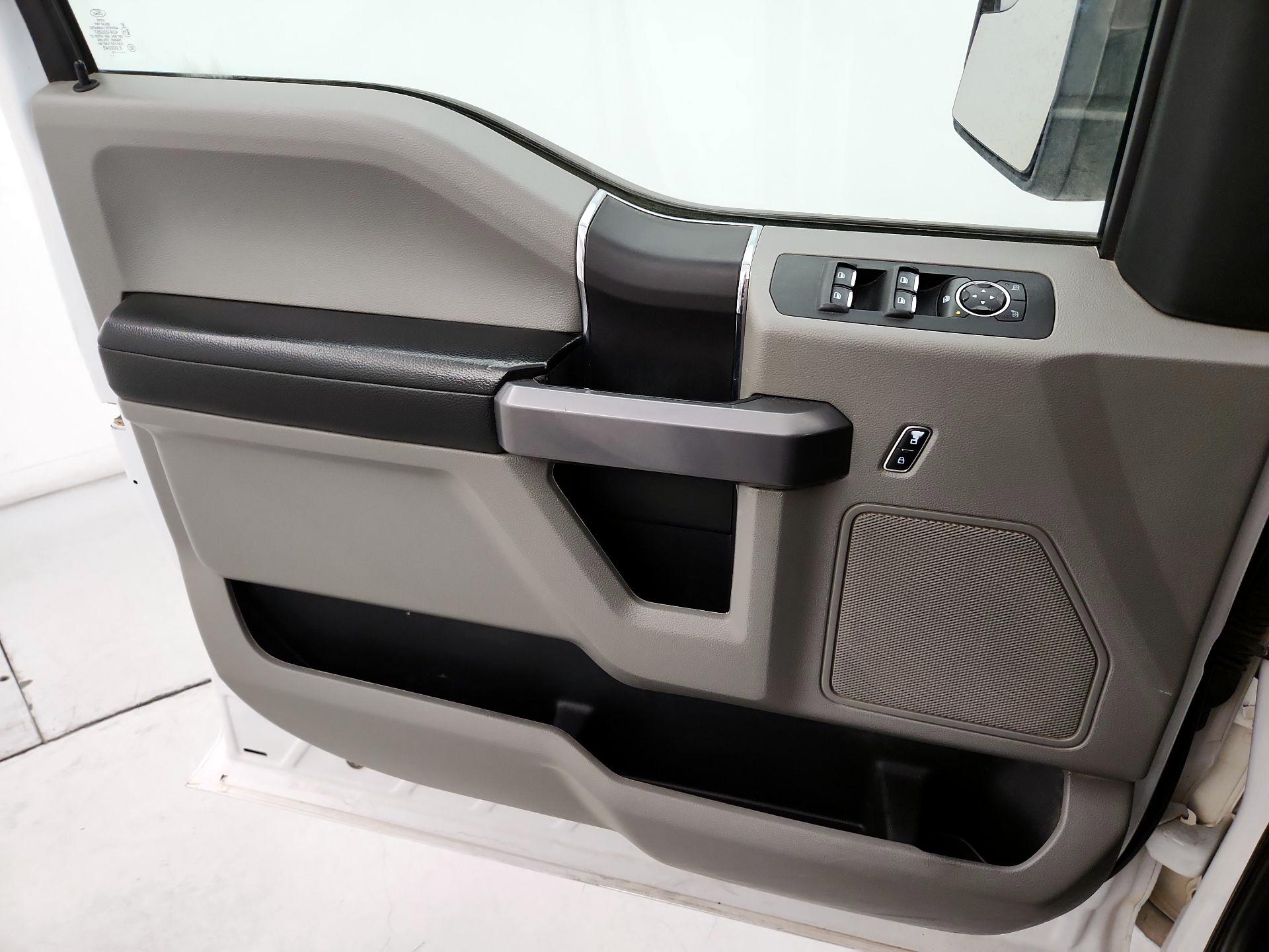 Thumbnail: 2019 Ford F-150 - 12
