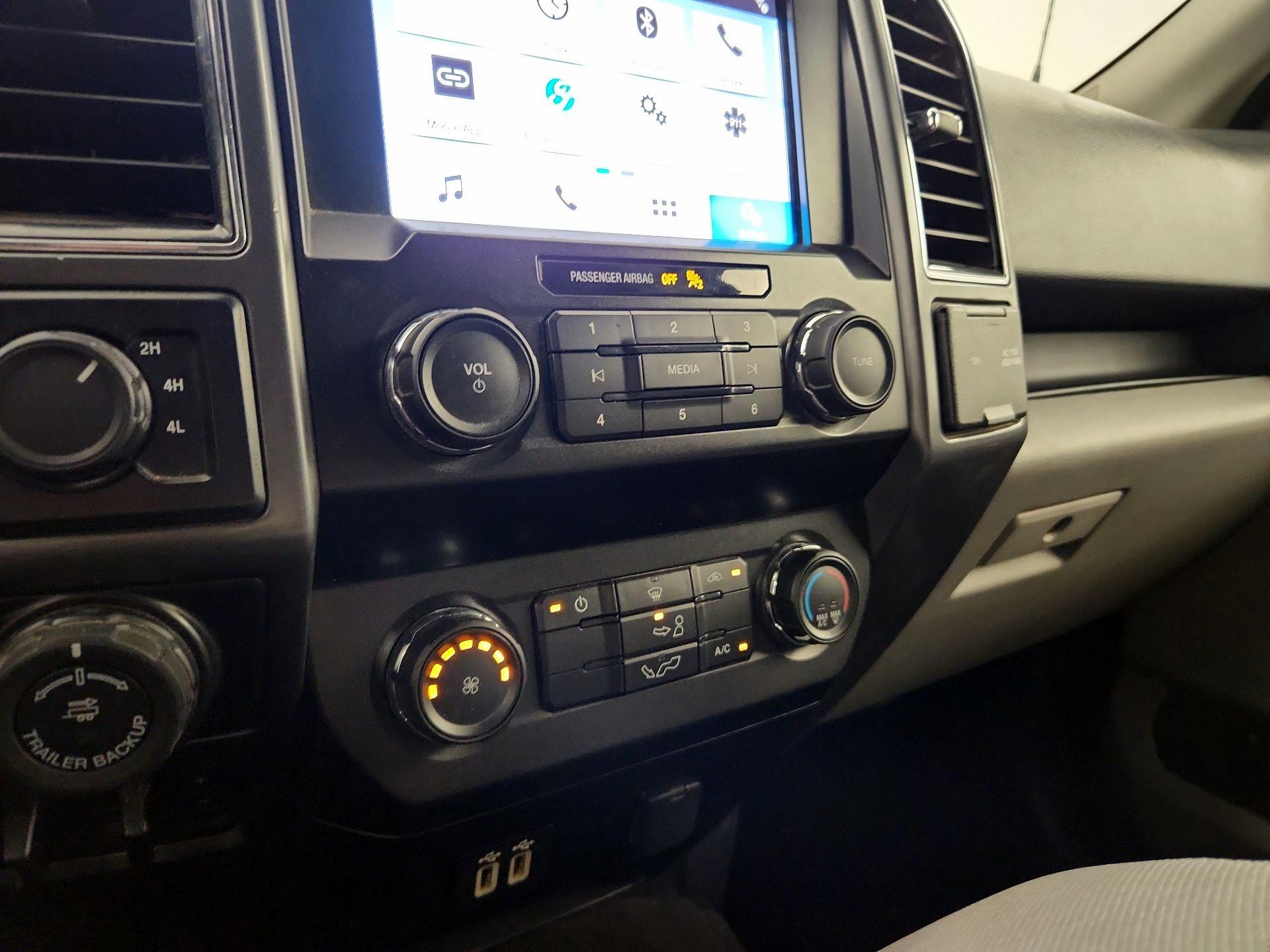 Thumbnail: 2019 Ford F-150 - 16