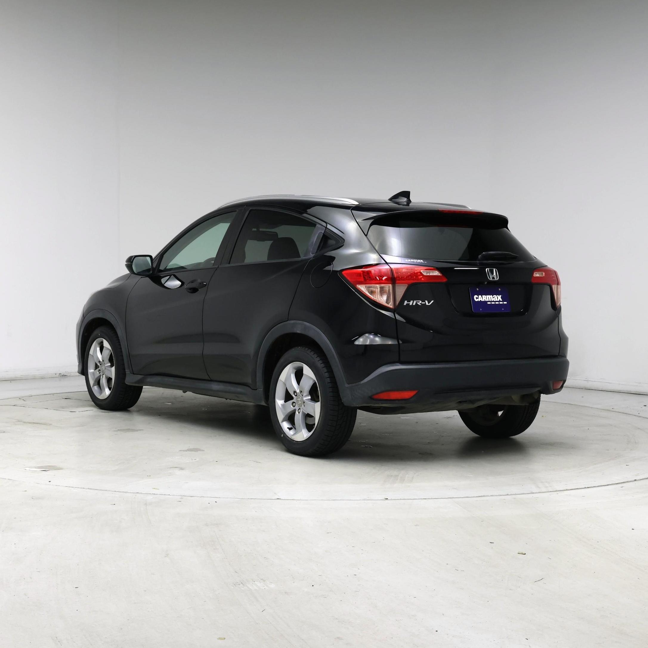 Thumbnail: 2016 Honda HR-V - 2