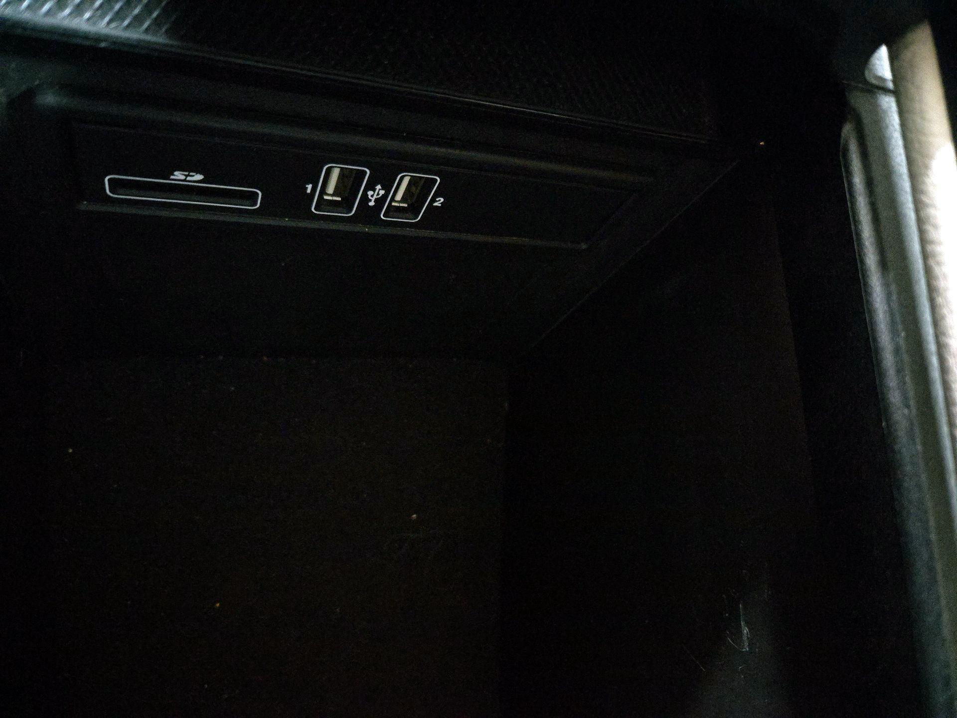 Thumbnail: 2019 Mercedes-Benz GLC - 19