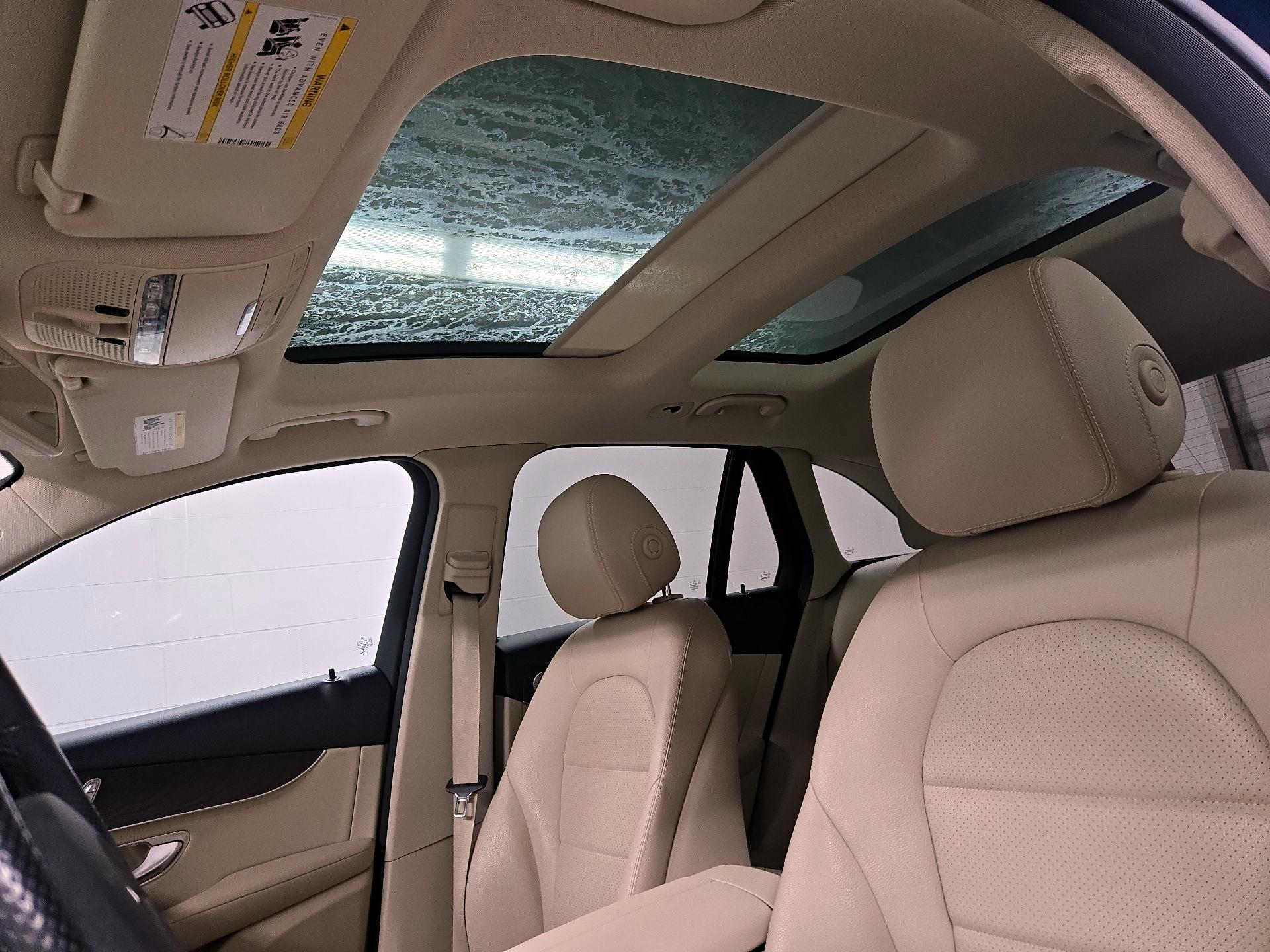 Thumbnail: 2019 Mercedes-Benz GLC - 20