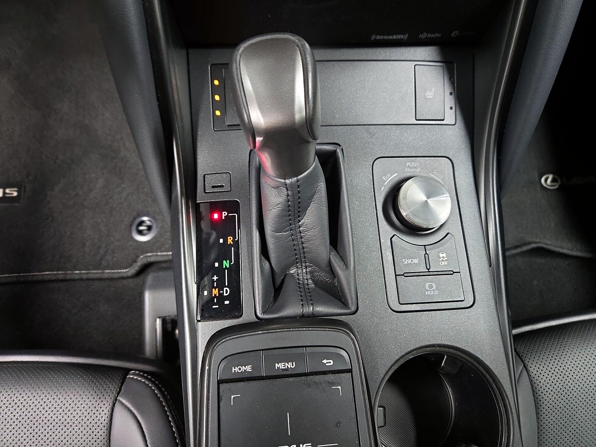 Thumbnail: 2025 Lexus IS - 17