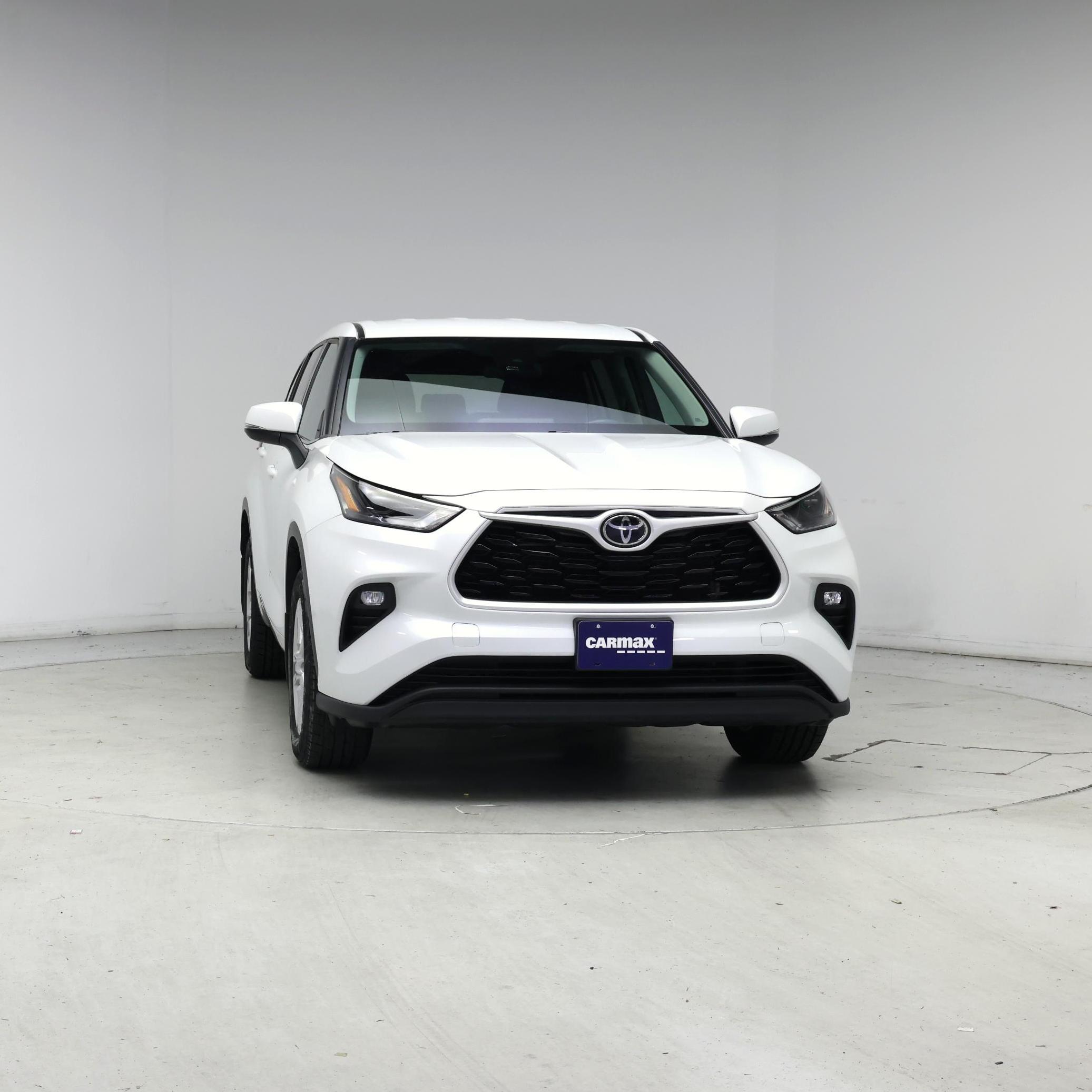 Thumbnail: 2022 Toyota Highlander - 5