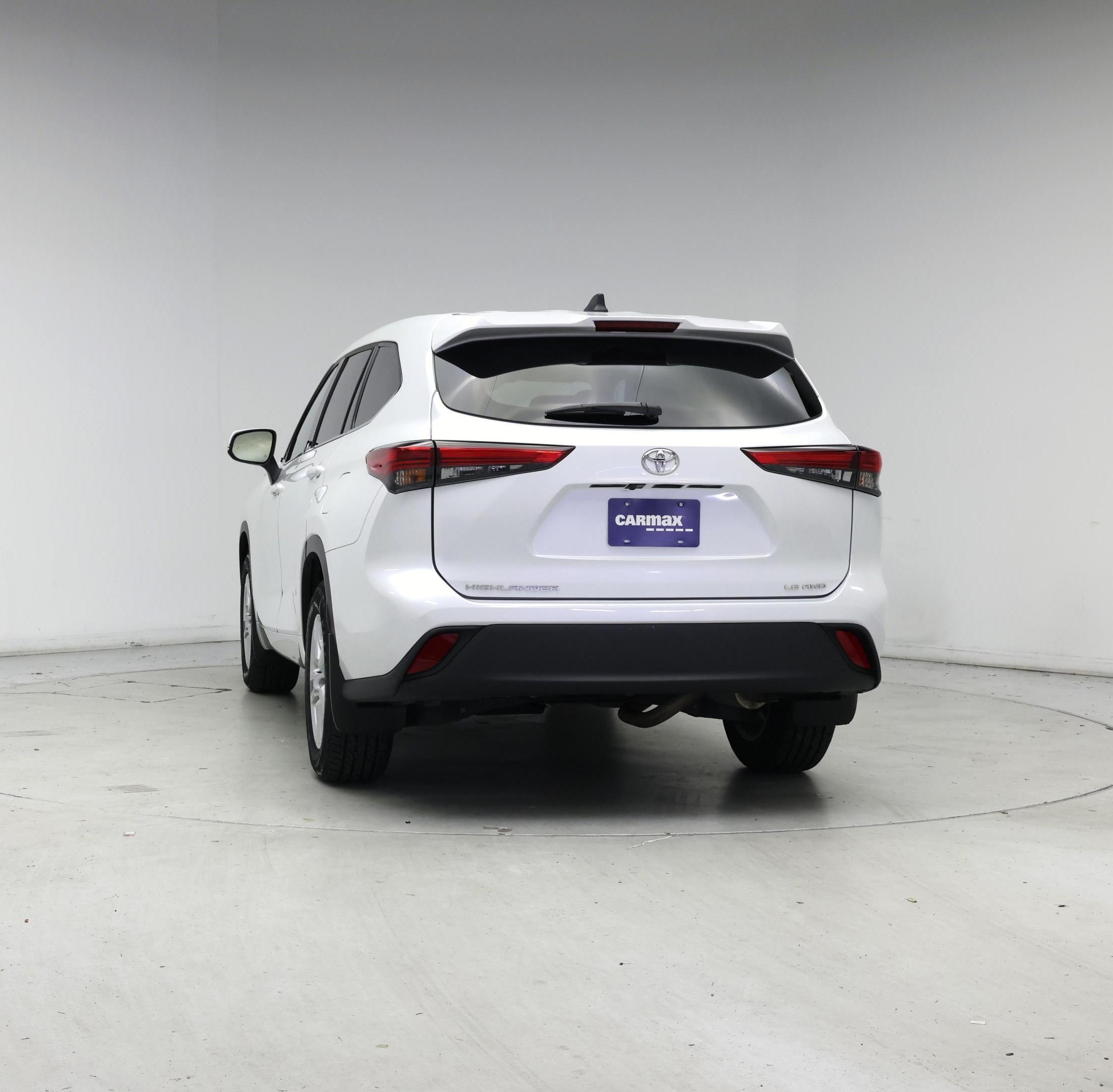 Thumbnail: 2022 Toyota Highlander - 6