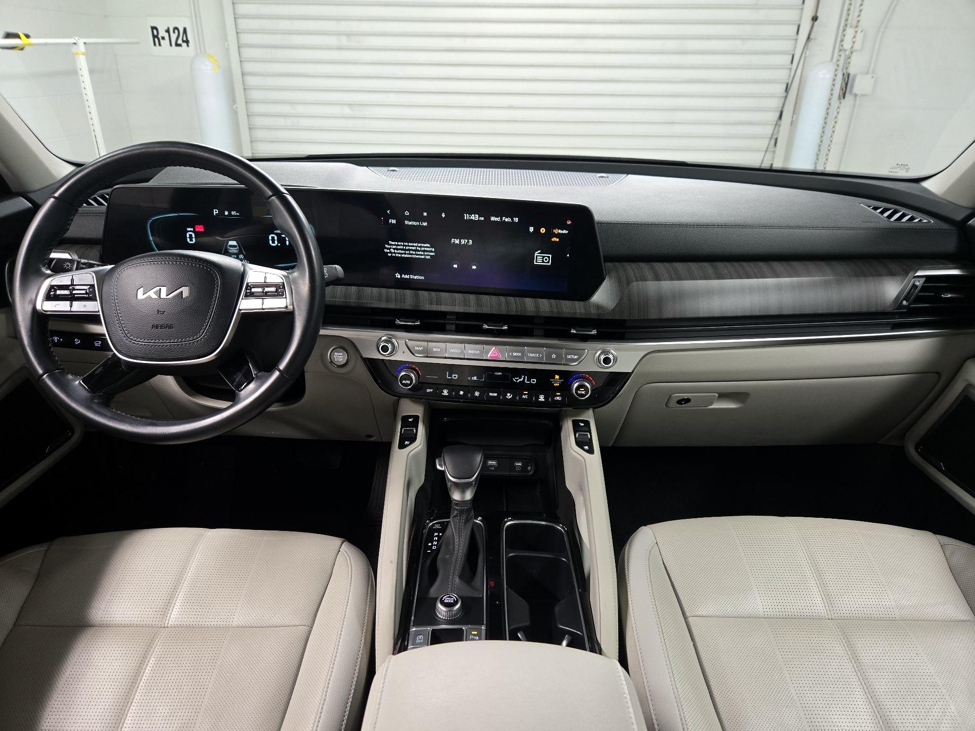 Thumbnail: 2023 Kia Telluride - 9