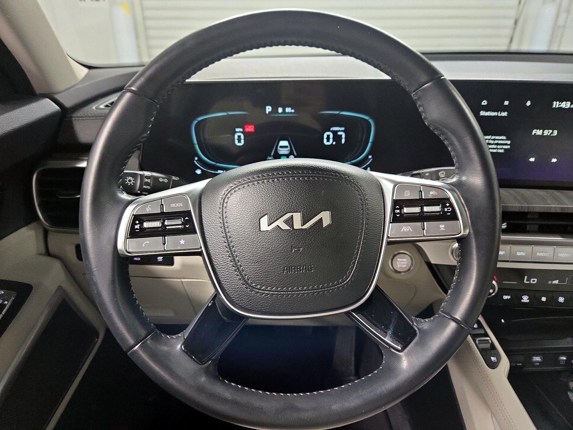 Thumbnail: 2023 Kia Telluride - 10