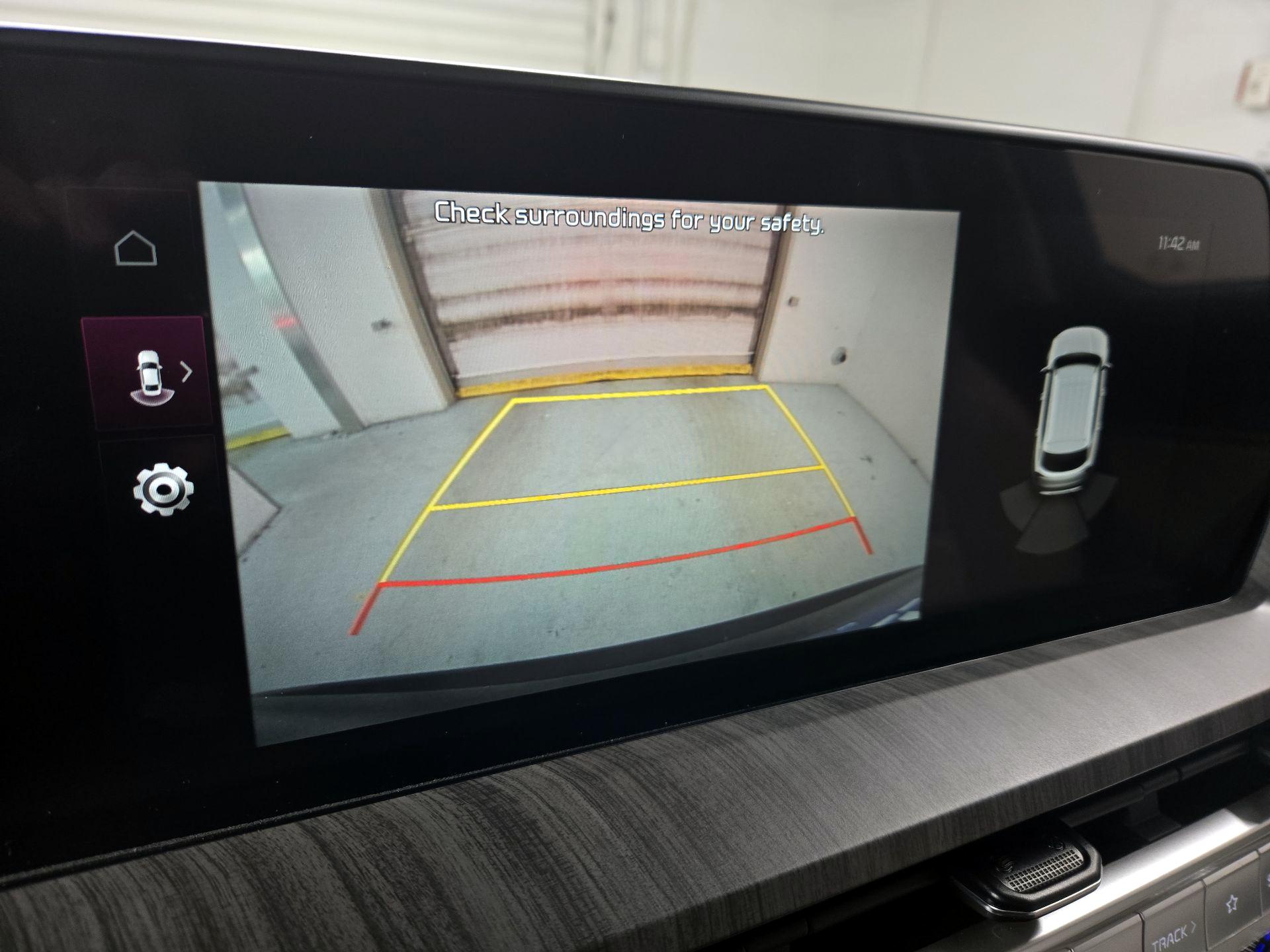 Thumbnail: 2023 Kia Telluride - 15