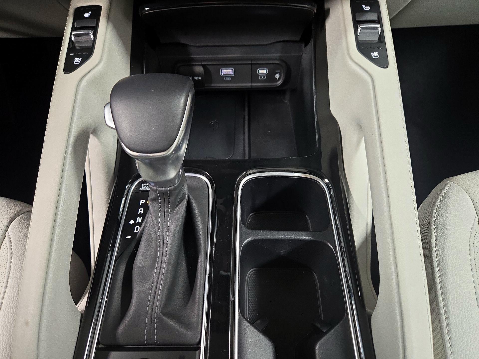 Thumbnail: 2023 Kia Telluride - 18