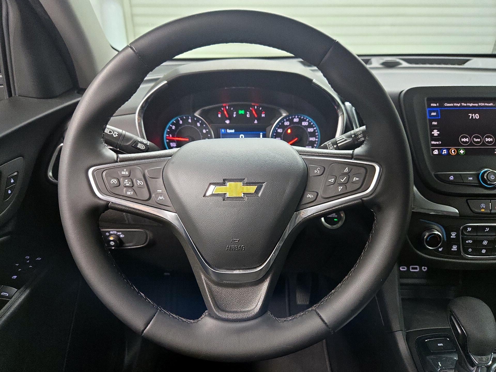 Thumbnail: 2023 Chevrolet Equinox - 10