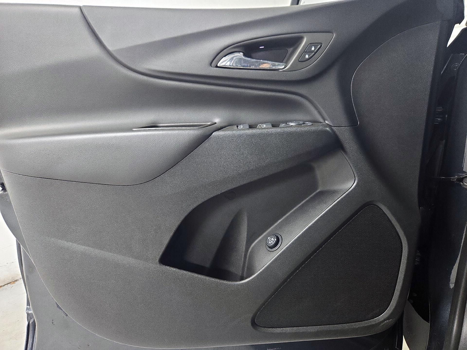 Thumbnail: 2023 Chevrolet Equinox - 12