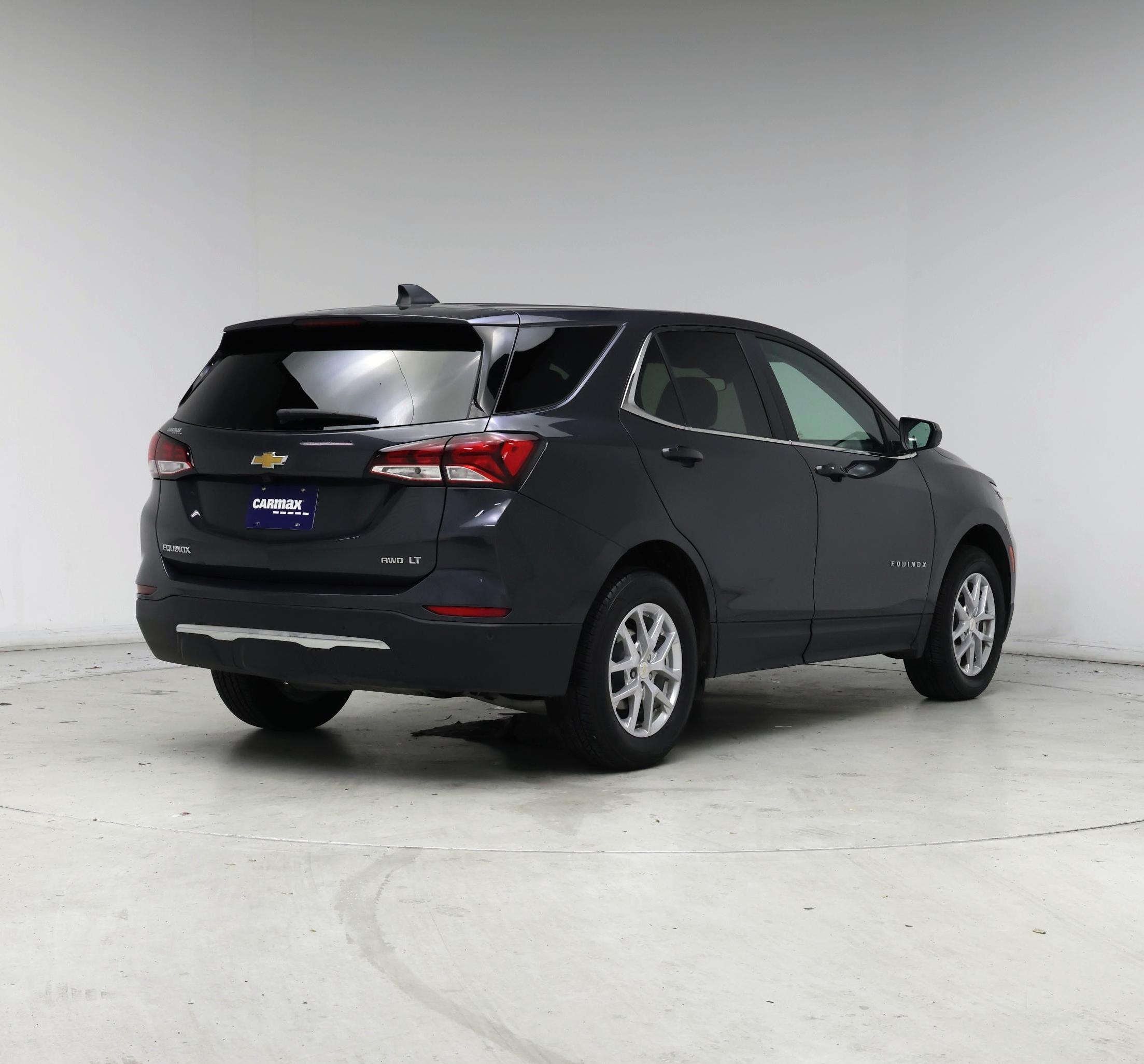 Thumbnail: 2023 Chevrolet Equinox - 8