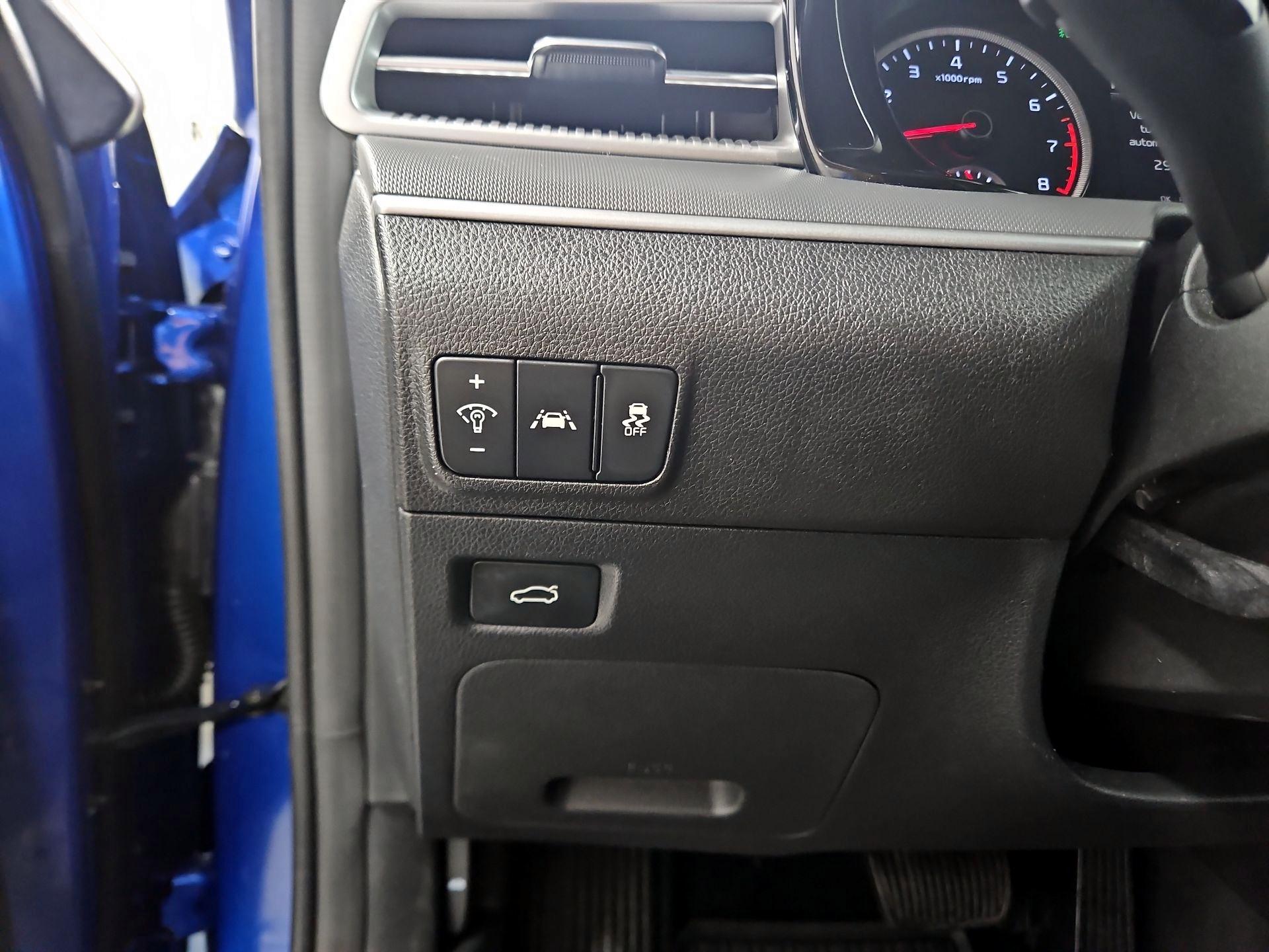 Thumbnail: 2021 Kia K5 - 13