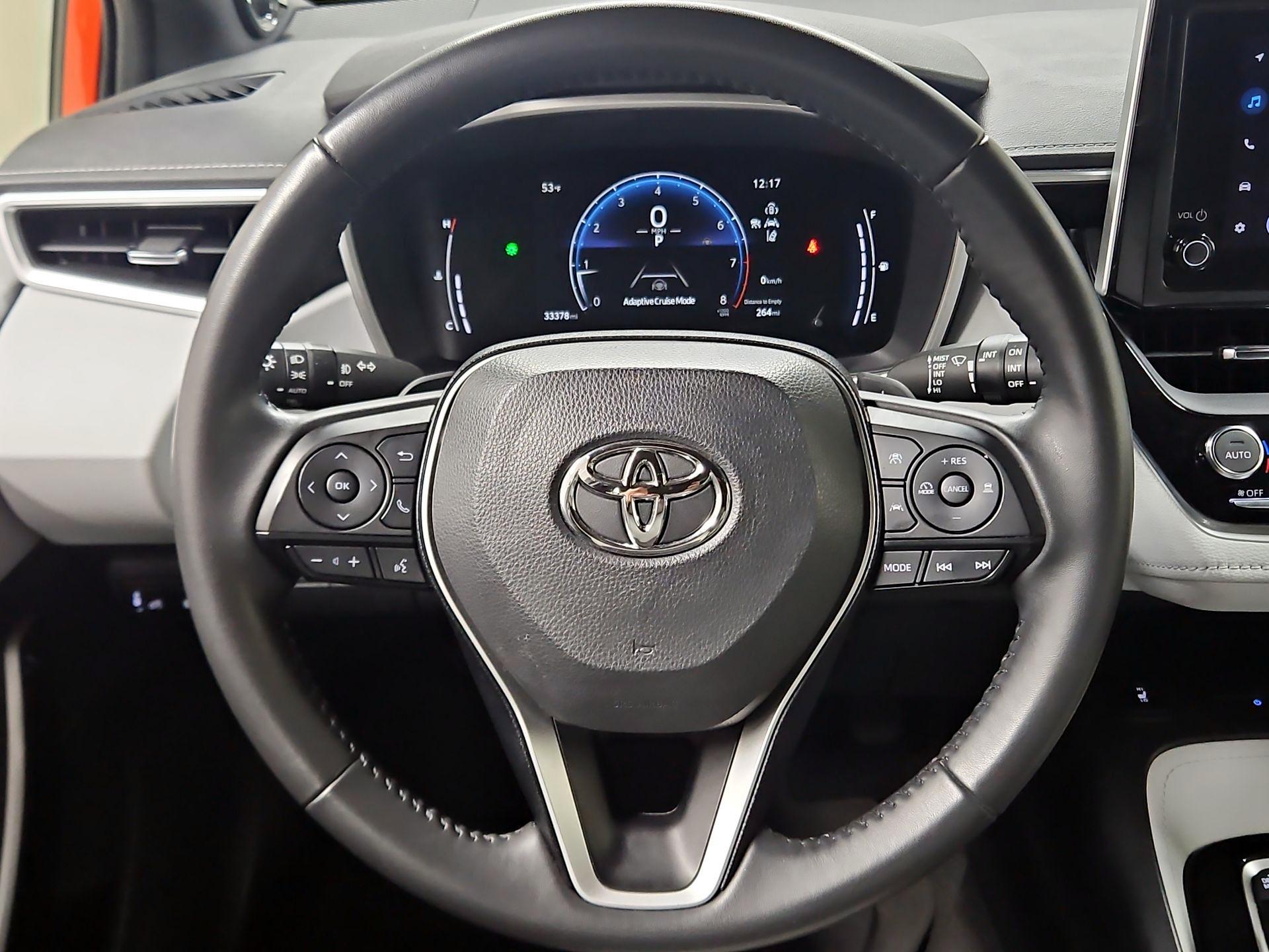 Thumbnail: 2023 Toyota Corolla - 10