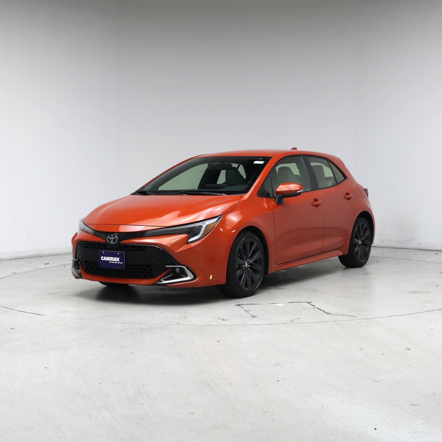 Thumbnail: 2023 Toyota Corolla - 4