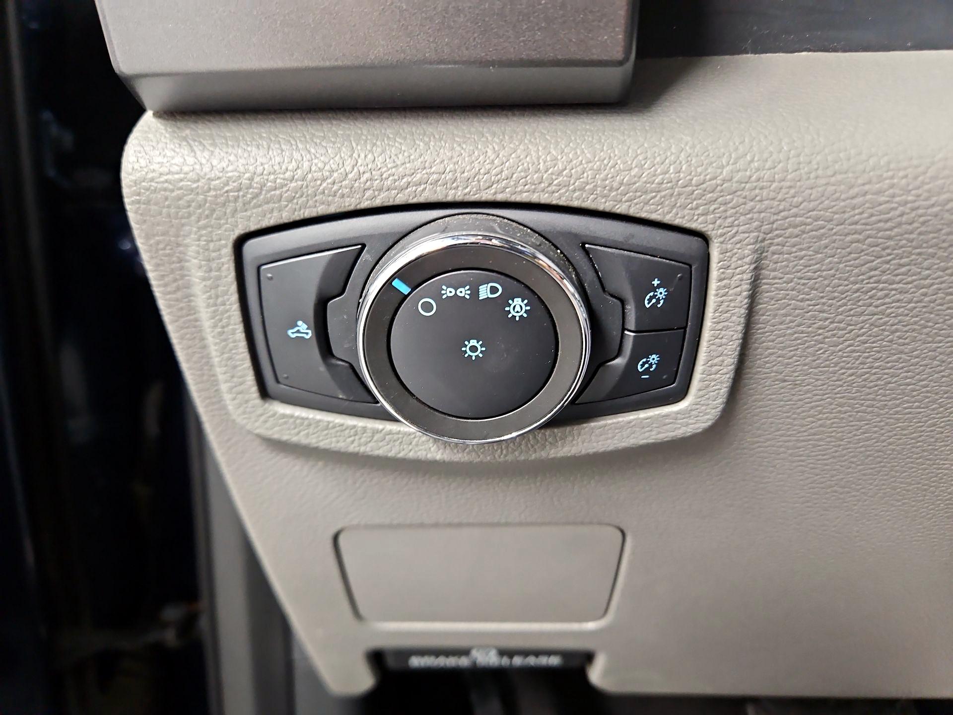 Thumbnail: 2020 Ford F-250 - 13