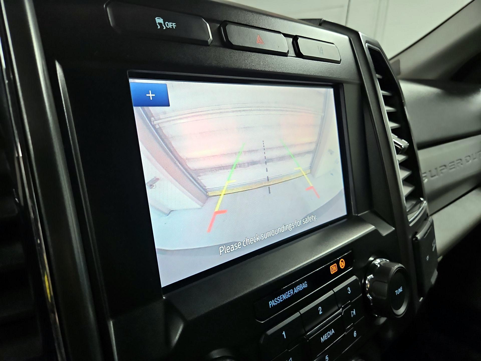 Thumbnail: 2020 Ford F-250 - 14