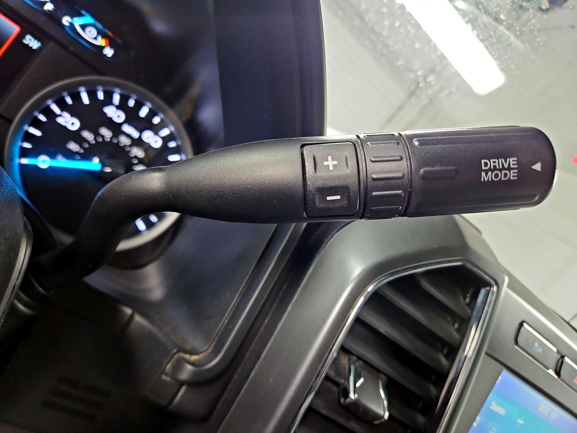 Thumbnail: 2020 Ford F-250 - 17