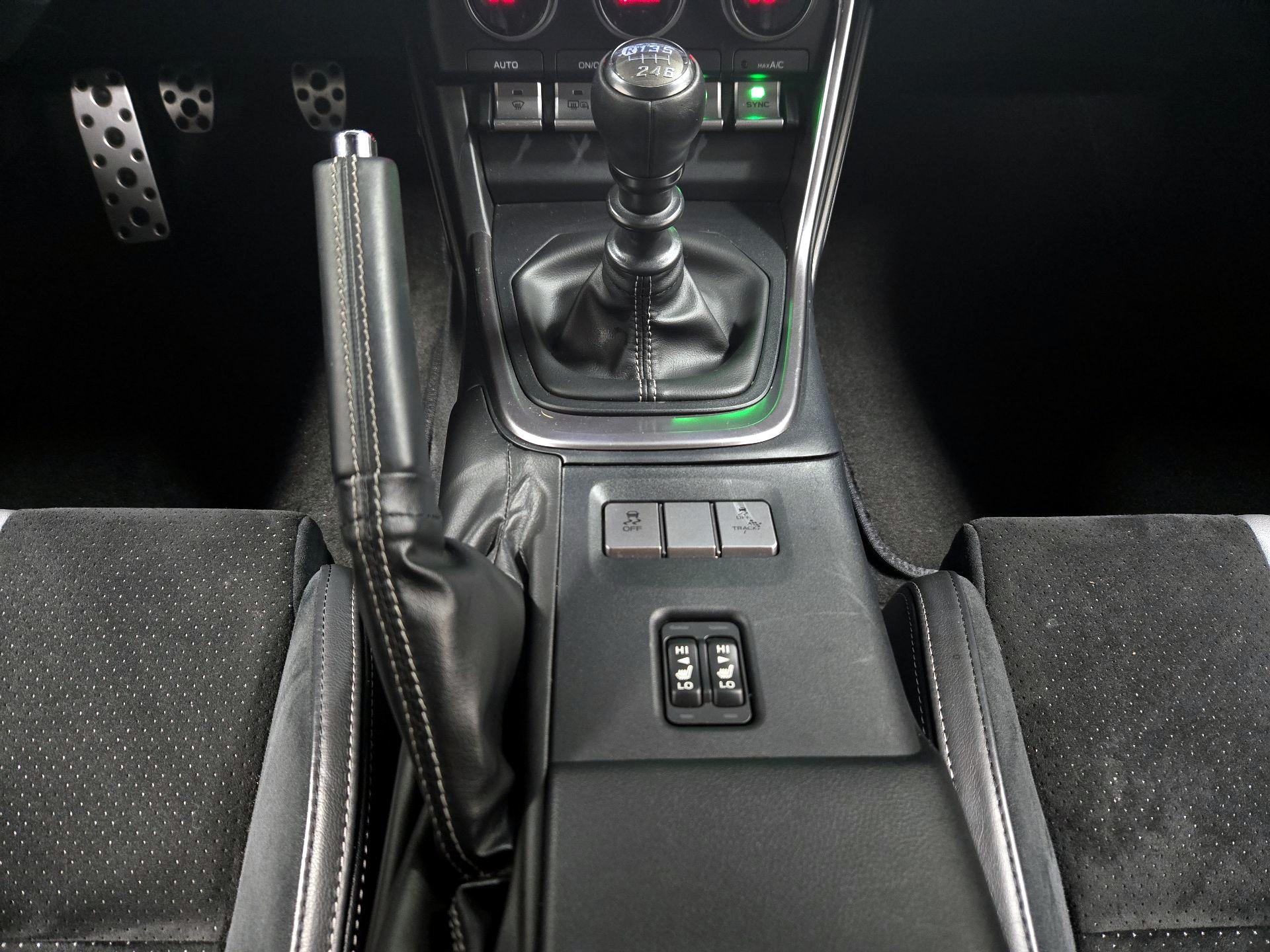 Thumbnail: 2024 Toyota GR86 - 17