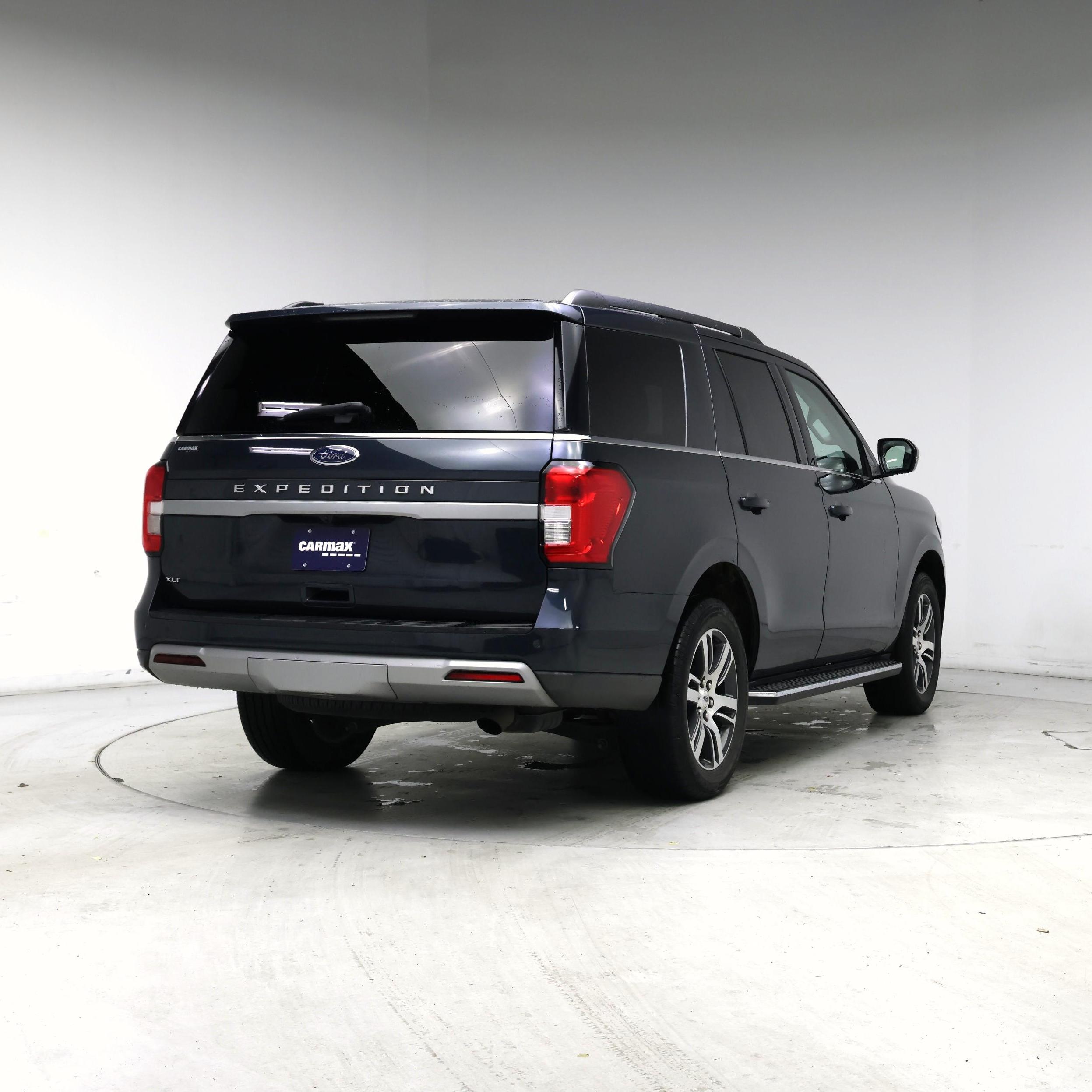 Thumbnail: 2022 Ford Expedition - 8