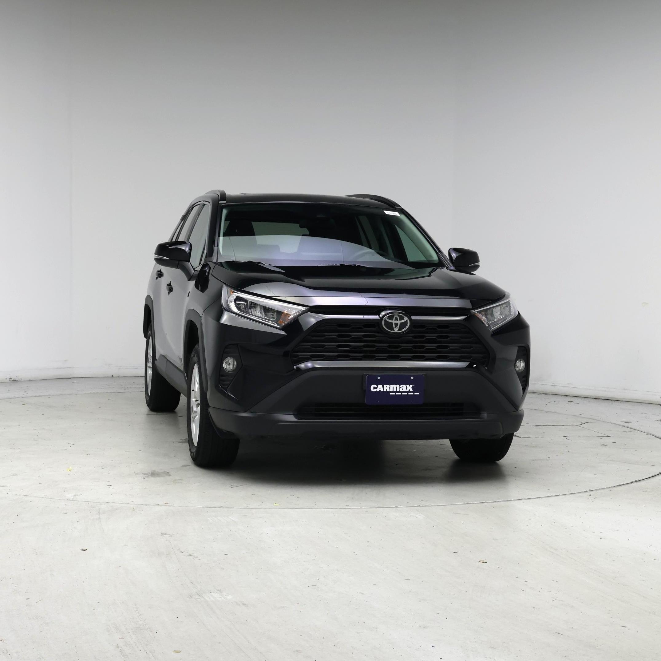 Thumbnail: 2019 Toyota RAV4 - 5