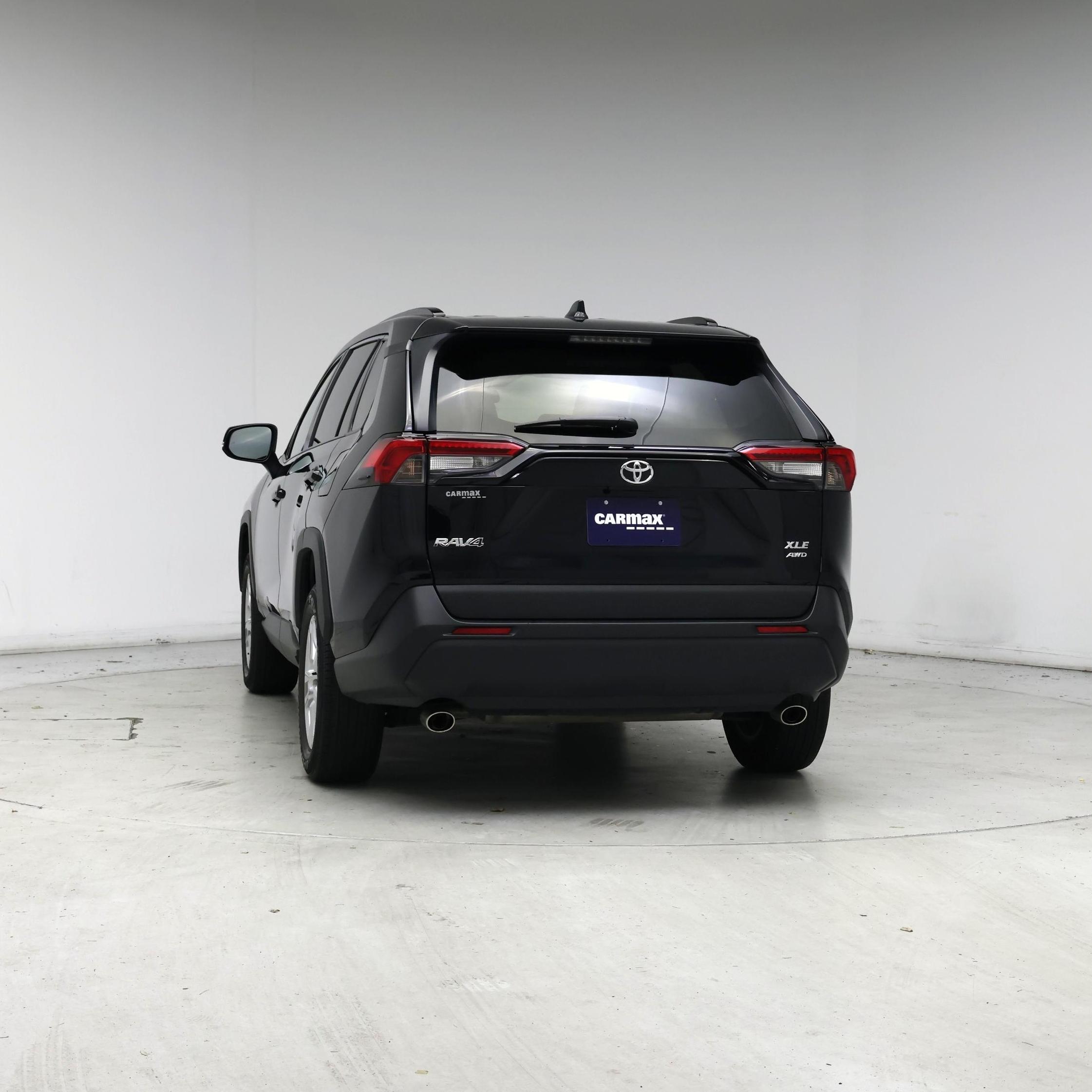 Thumbnail: 2019 Toyota RAV4 - 6