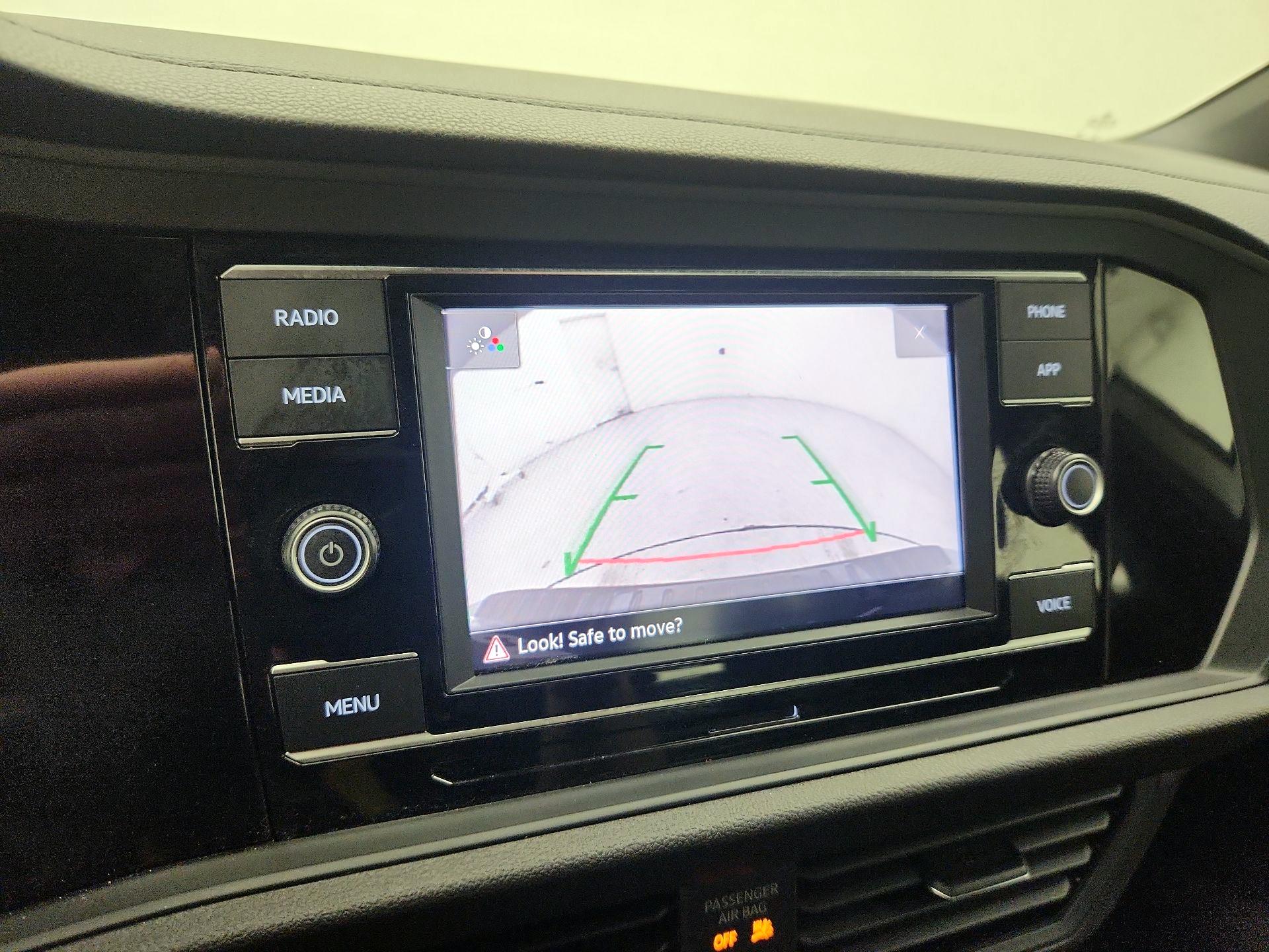 Thumbnail: 2023 Volkswagen Jetta - 14