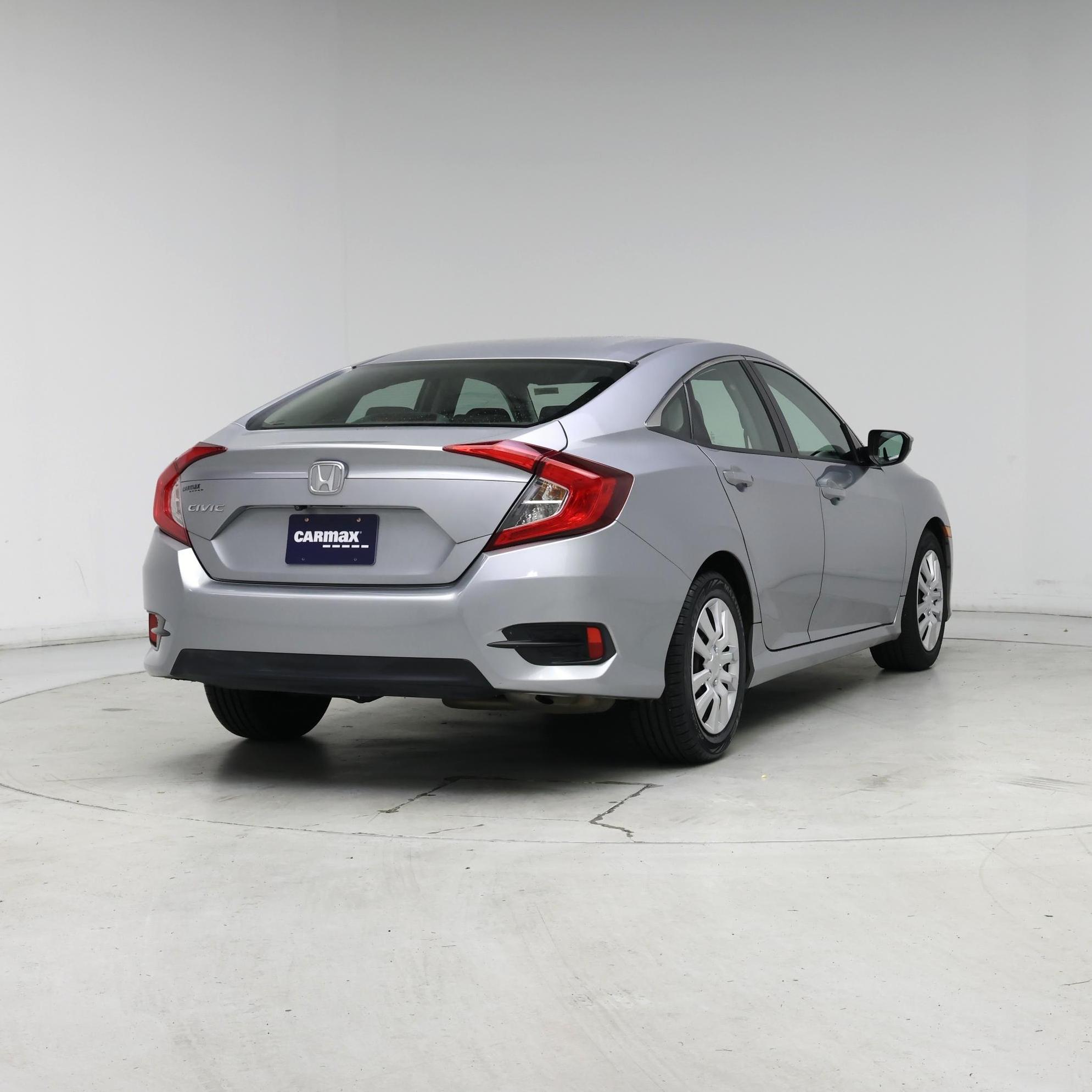 Thumbnail: 2017 Honda Civic - 8