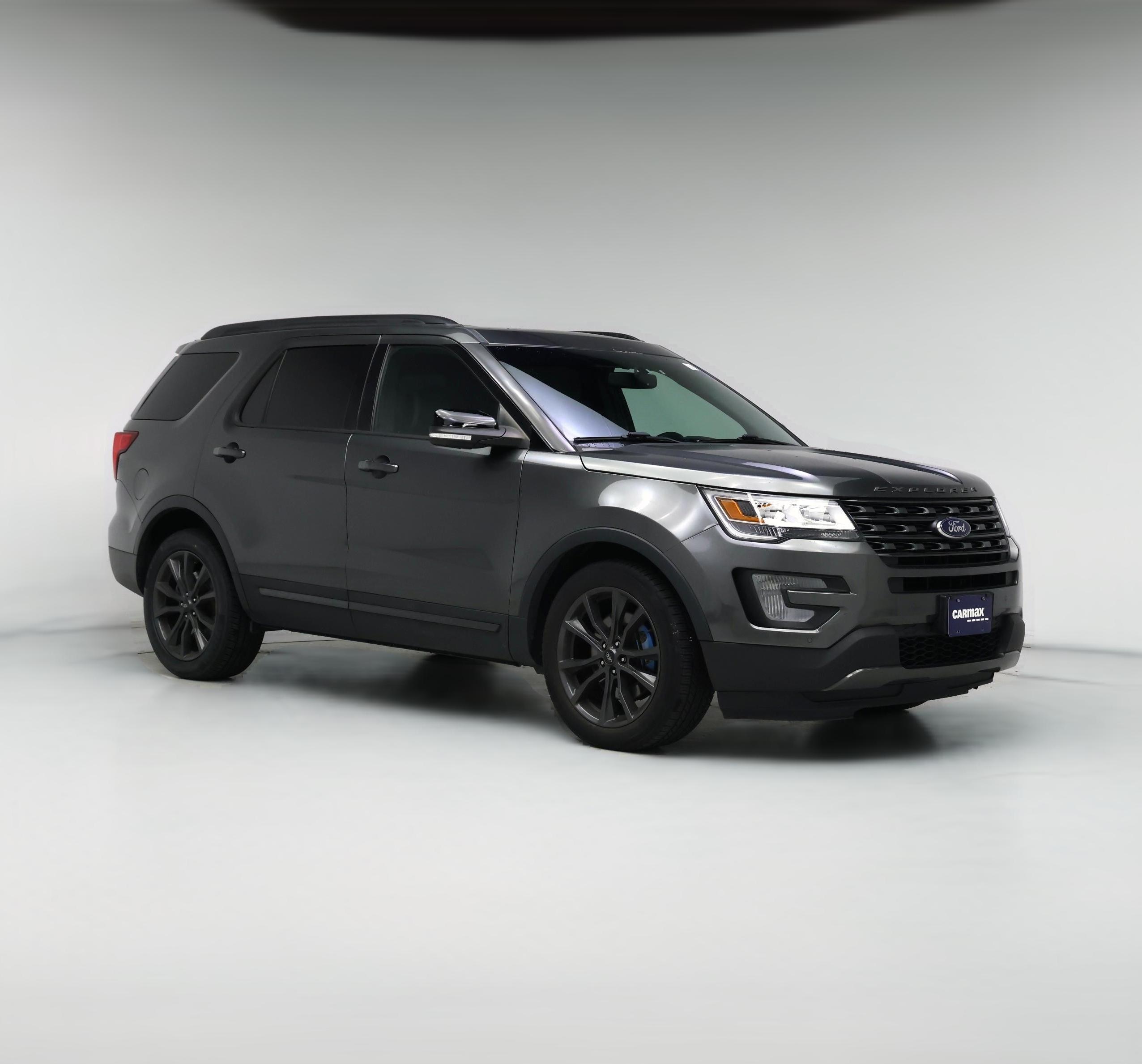 Thumbnail: 2017 Ford Explorer - 1