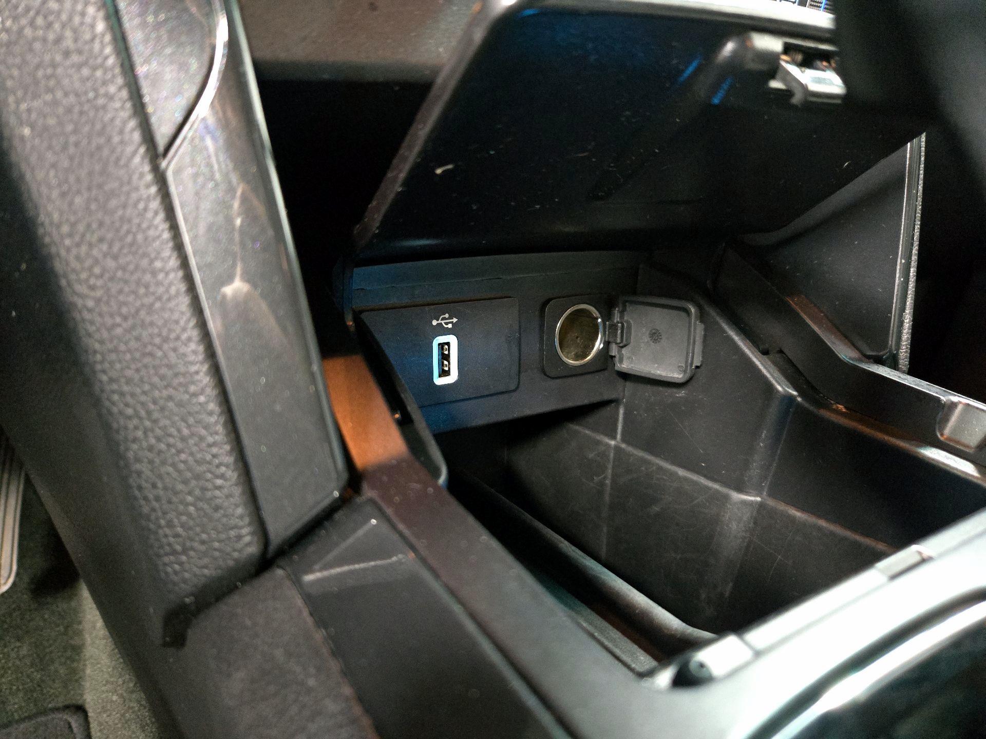 Thumbnail: 2017 Ford Explorer - 19