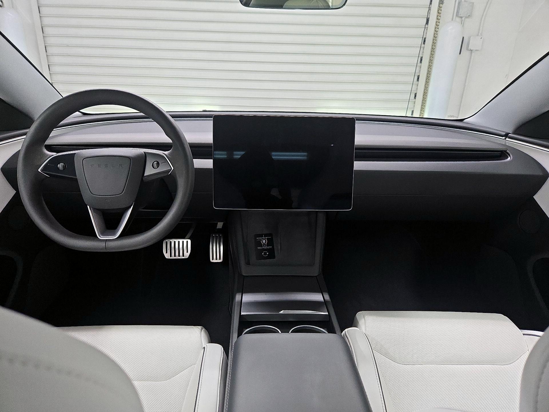 Thumbnail: 2024 Tesla Model 3 - 9