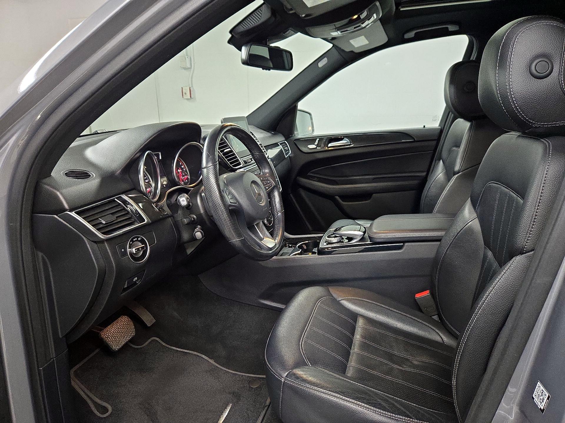 Thumbnail: 2016 Mercedes-Benz GLE - 11