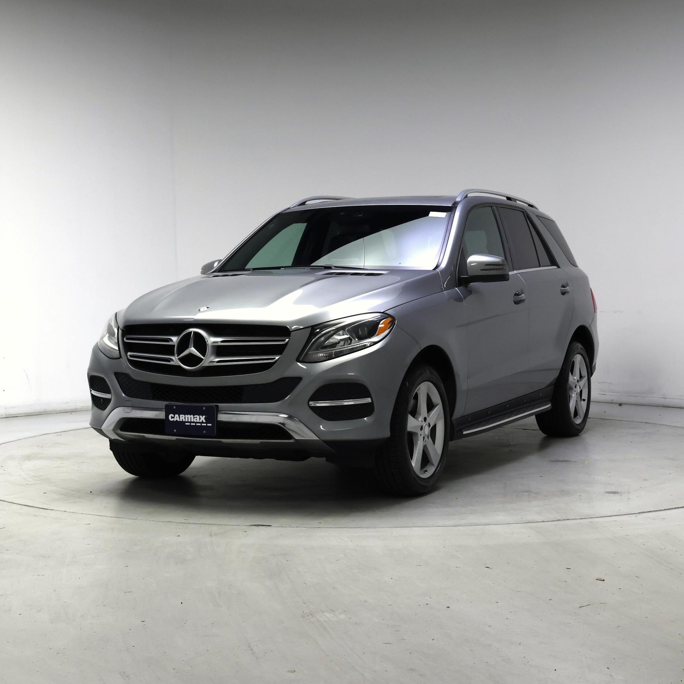 Thumbnail: 2016 Mercedes-Benz GLE - 4