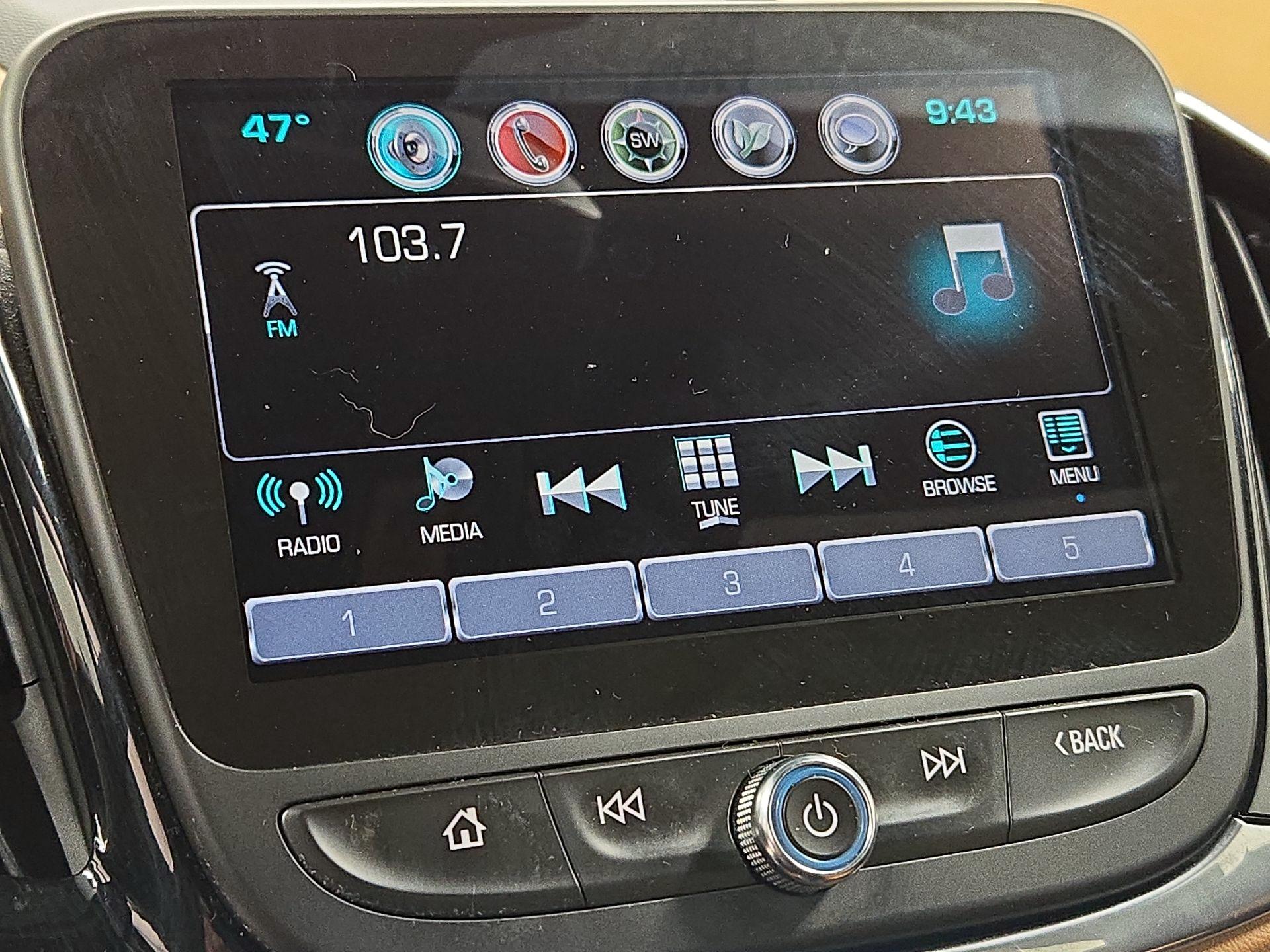 Thumbnail: 2017 Chevrolet Volt - 15