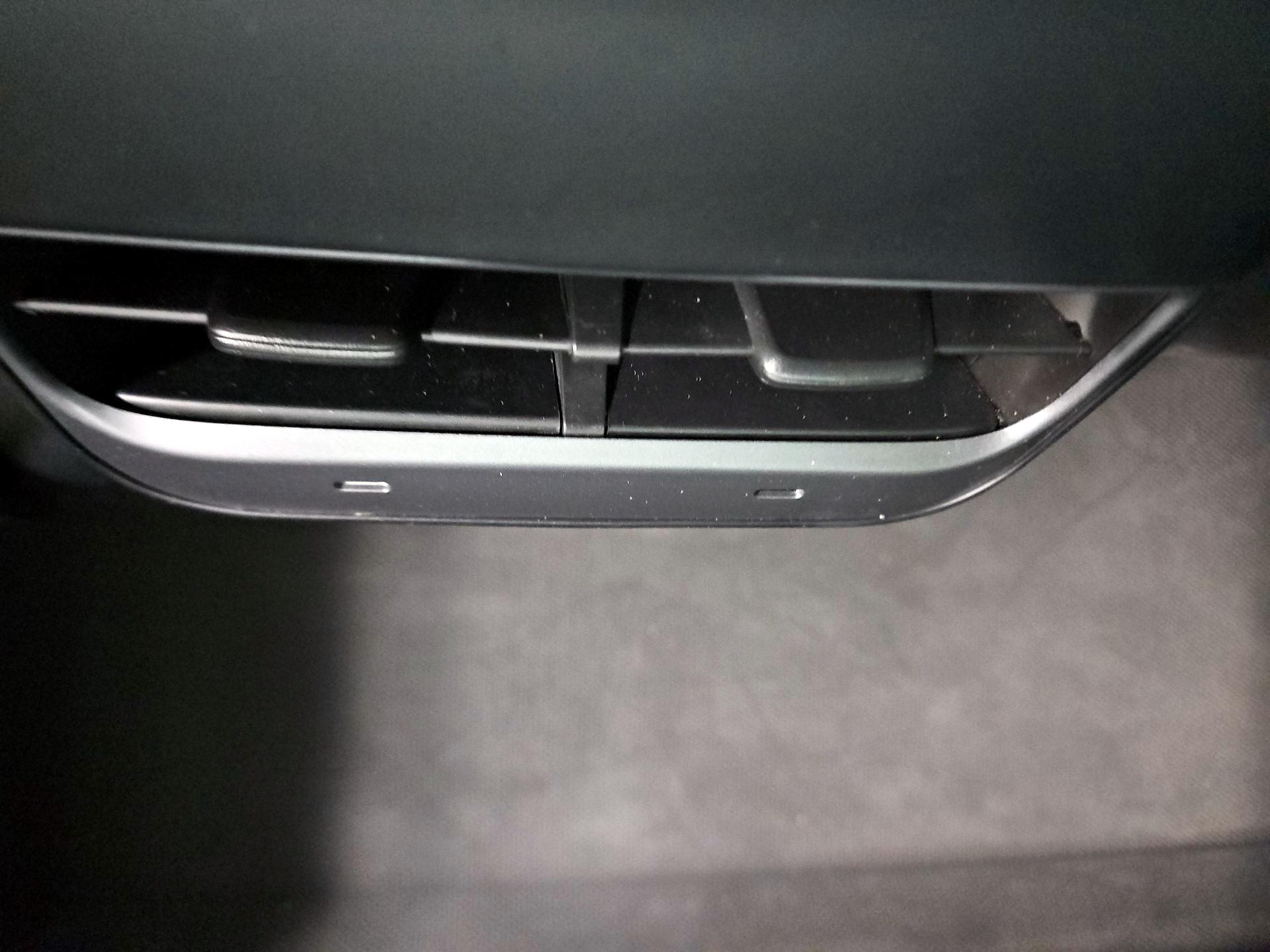 Thumbnail: 2022 Tesla Model 3 - 19