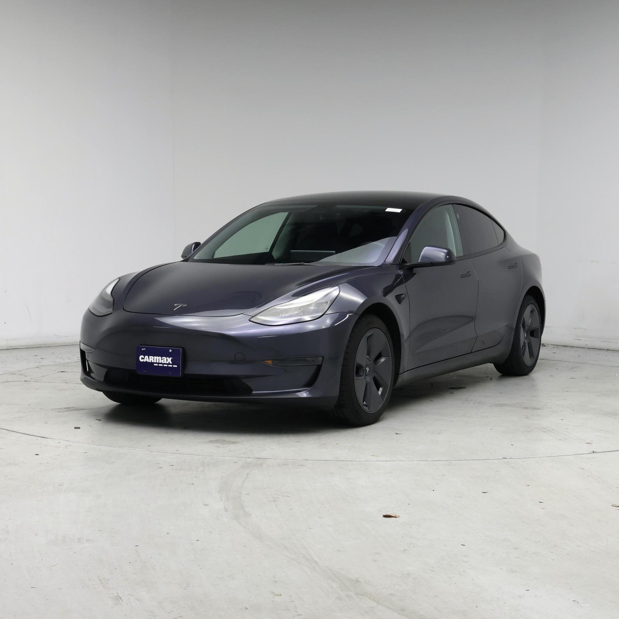 Thumbnail: 2022 Tesla Model 3 - 4