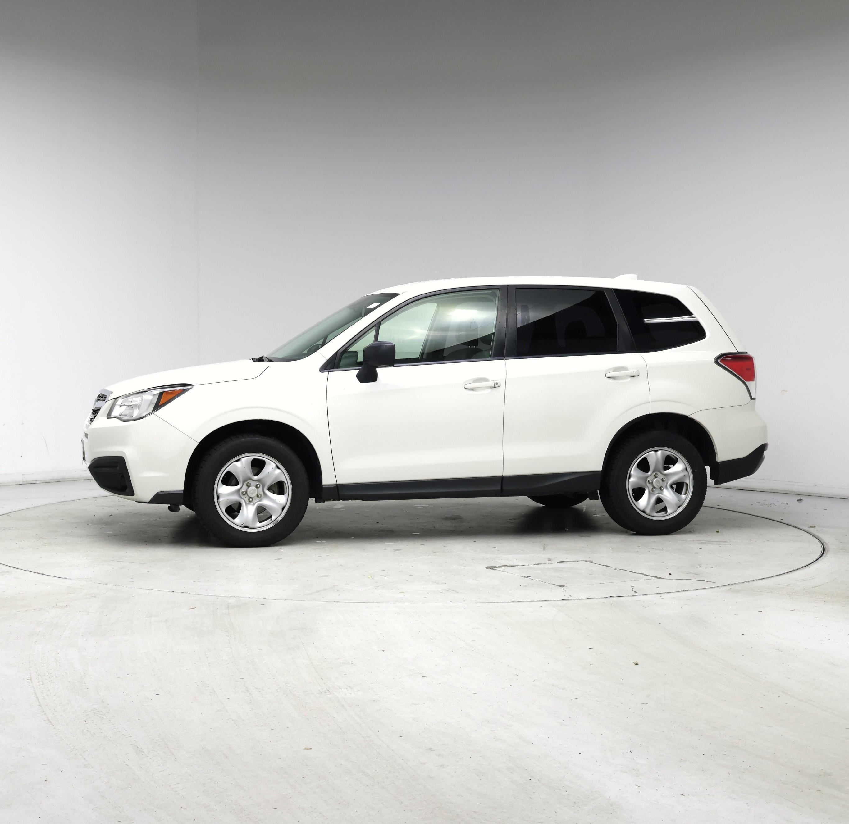 Thumbnail: 2018 Subaru Forester - 3
