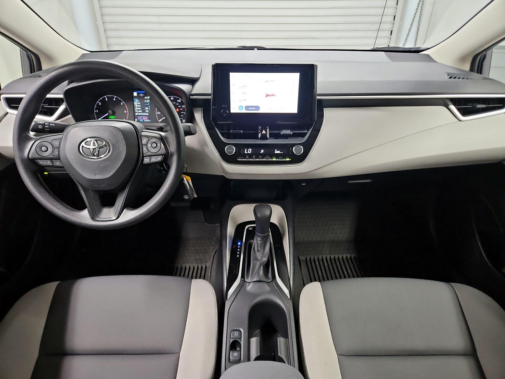 Thumbnail: 2025 Toyota Corolla - 9