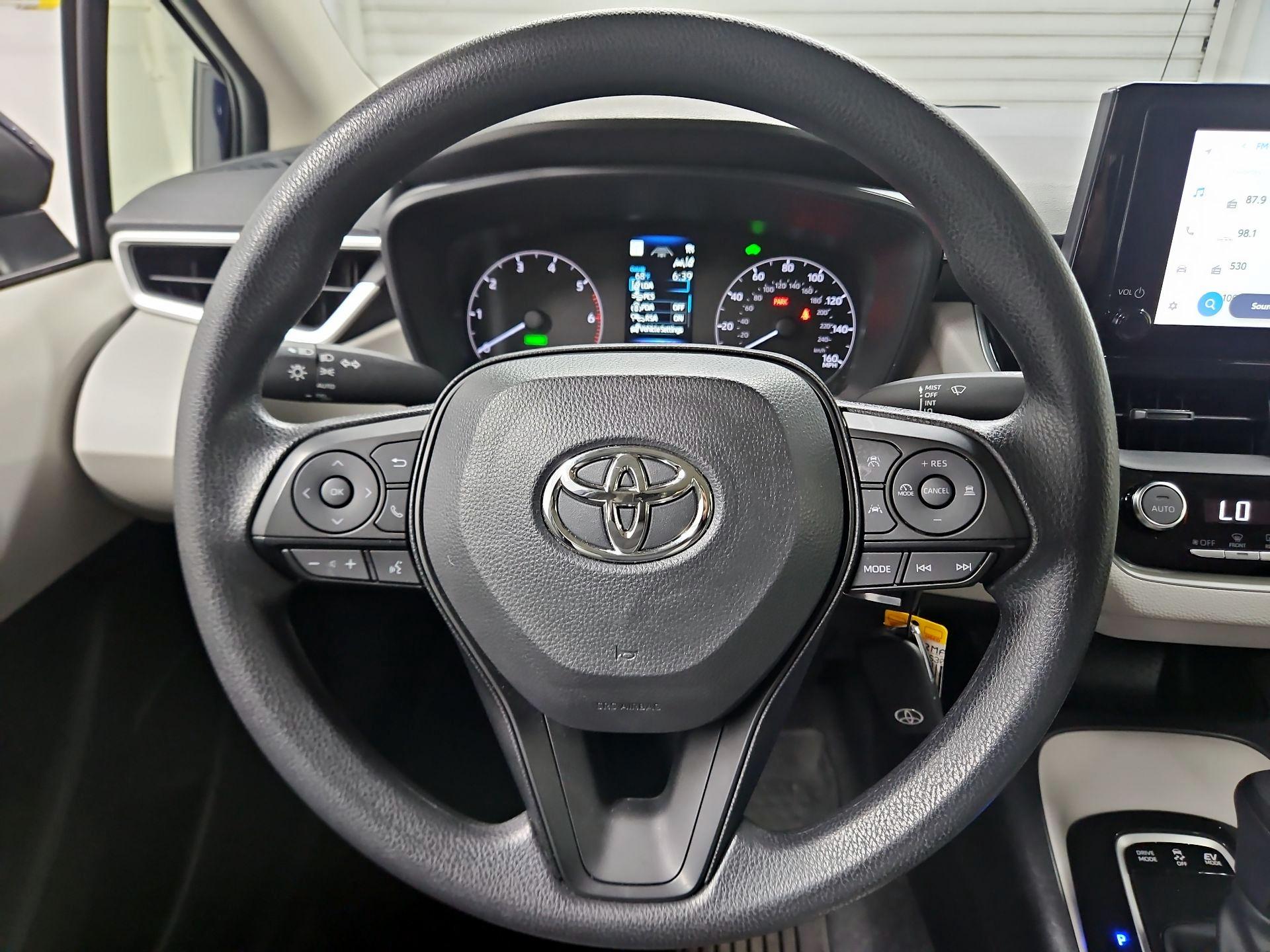 Thumbnail: 2025 Toyota Corolla - 10