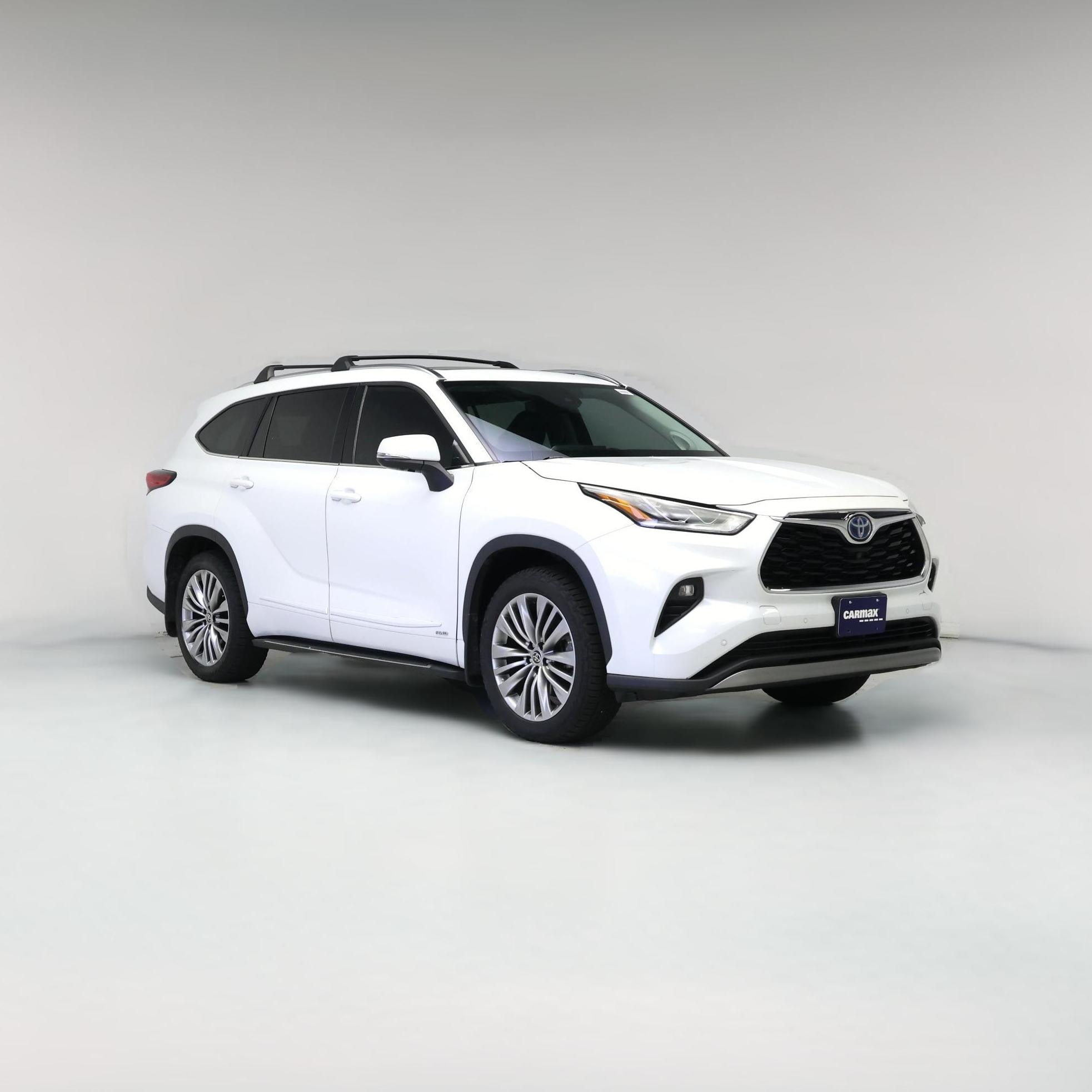 Thumbnail: 2022 Toyota Highlander - 1