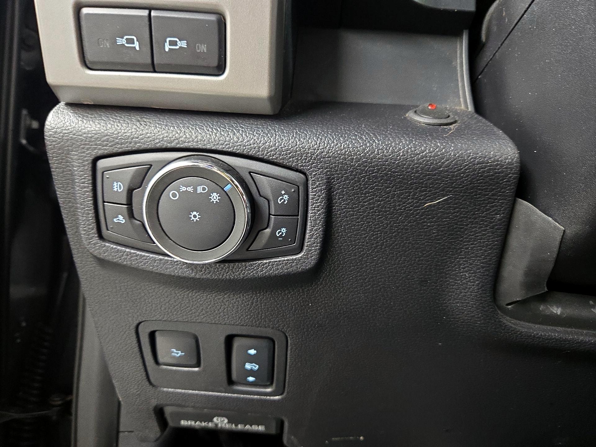 Thumbnail: 2017 Ford F-350 - 13