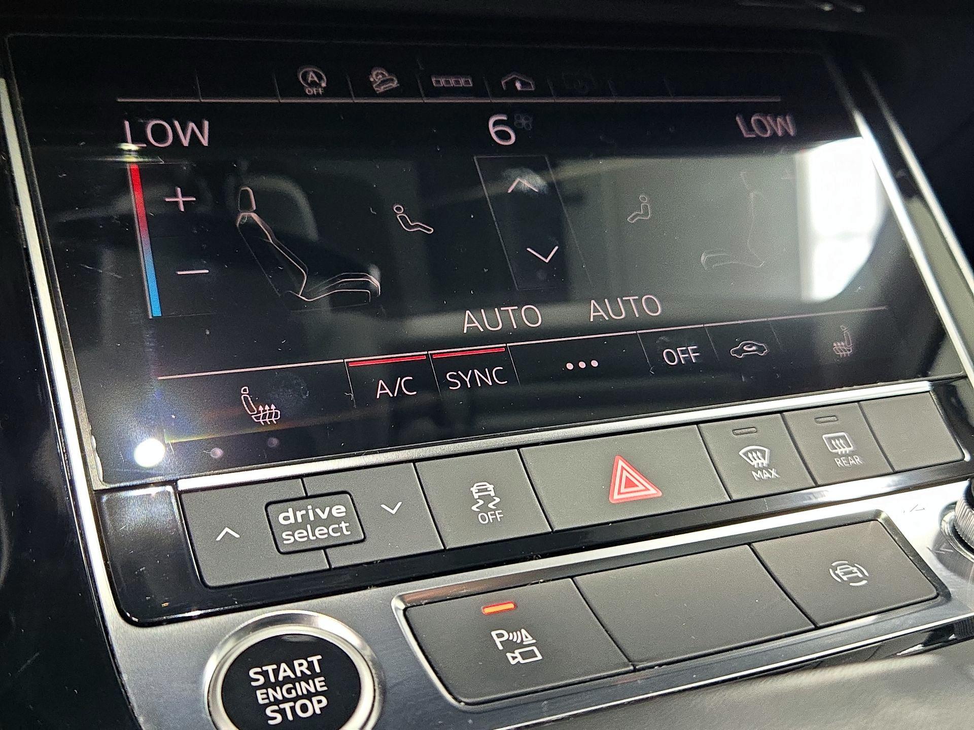 Thumbnail: 2021 Audi Q7 - 17