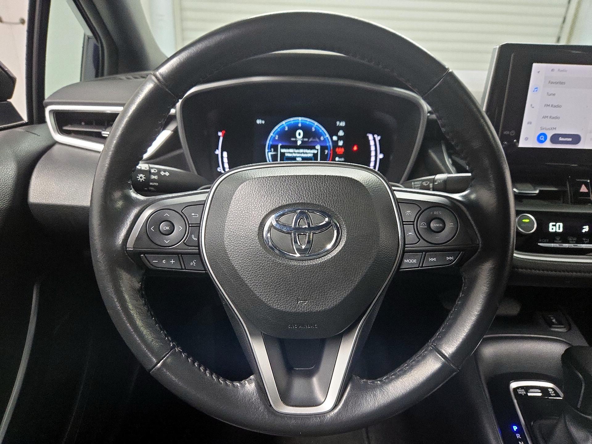 Thumbnail: 2023 Toyota Corolla - 10