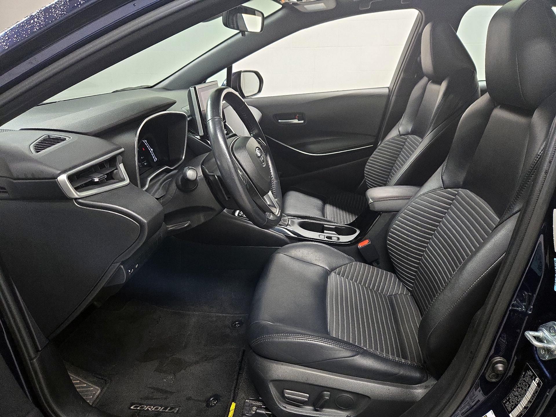 Thumbnail: 2023 Toyota Corolla - 11