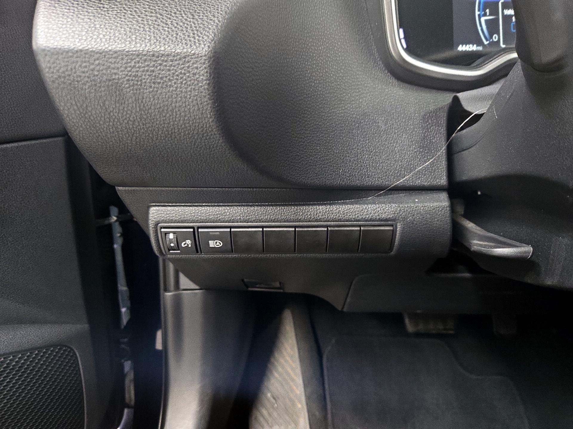 Thumbnail: 2023 Toyota Corolla - 13