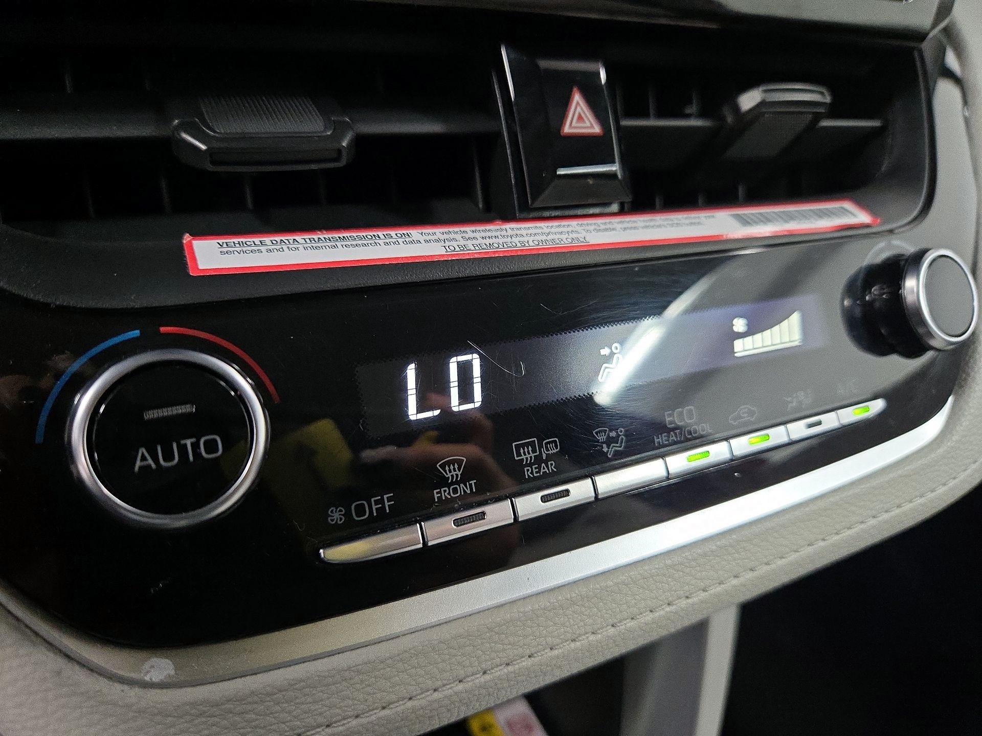 Thumbnail: 2022 Toyota Corolla Cross - 16