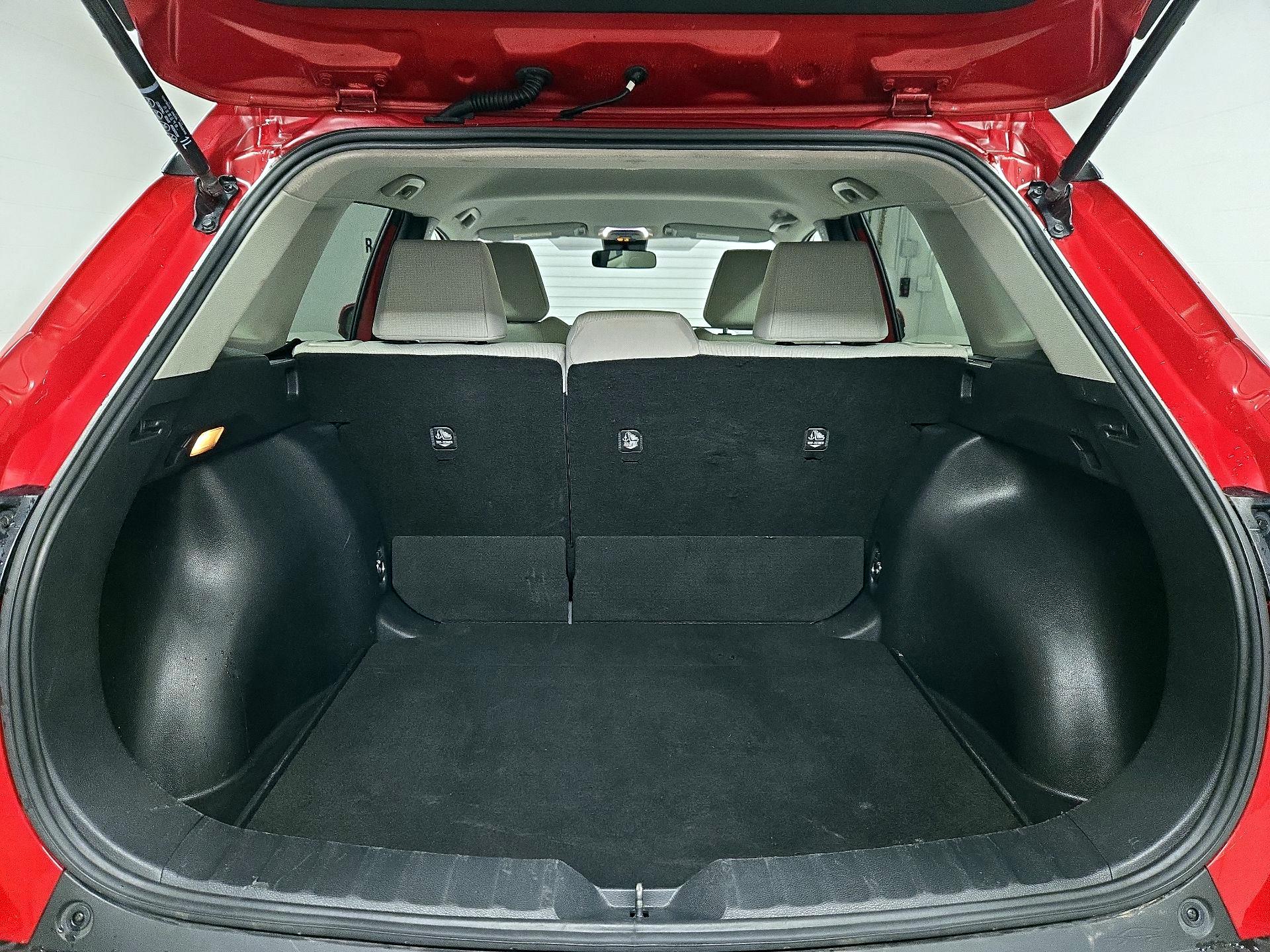 Thumbnail: 2022 Toyota Corolla Cross - 20