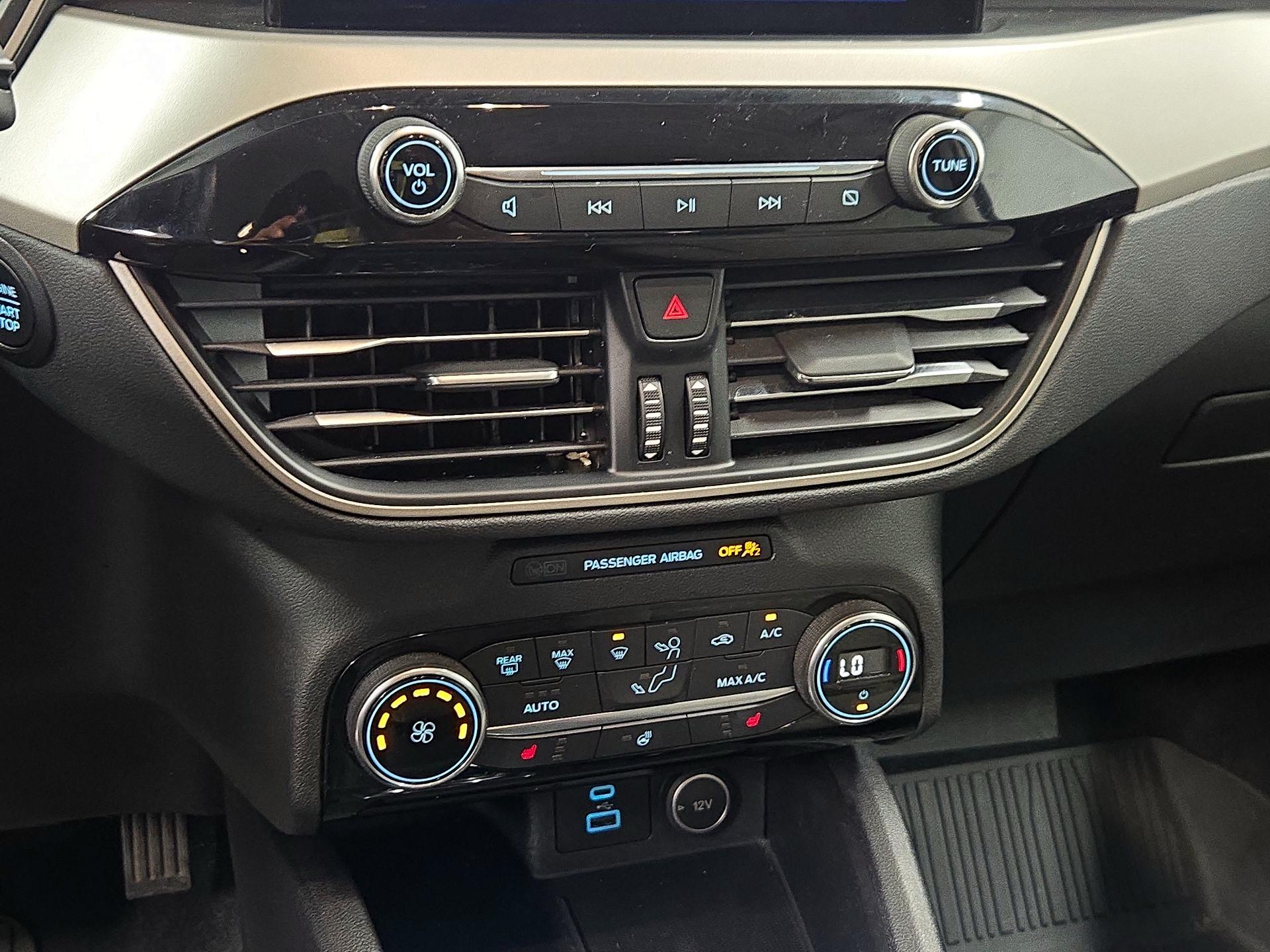 Thumbnail: 2021 Ford Escape - 16